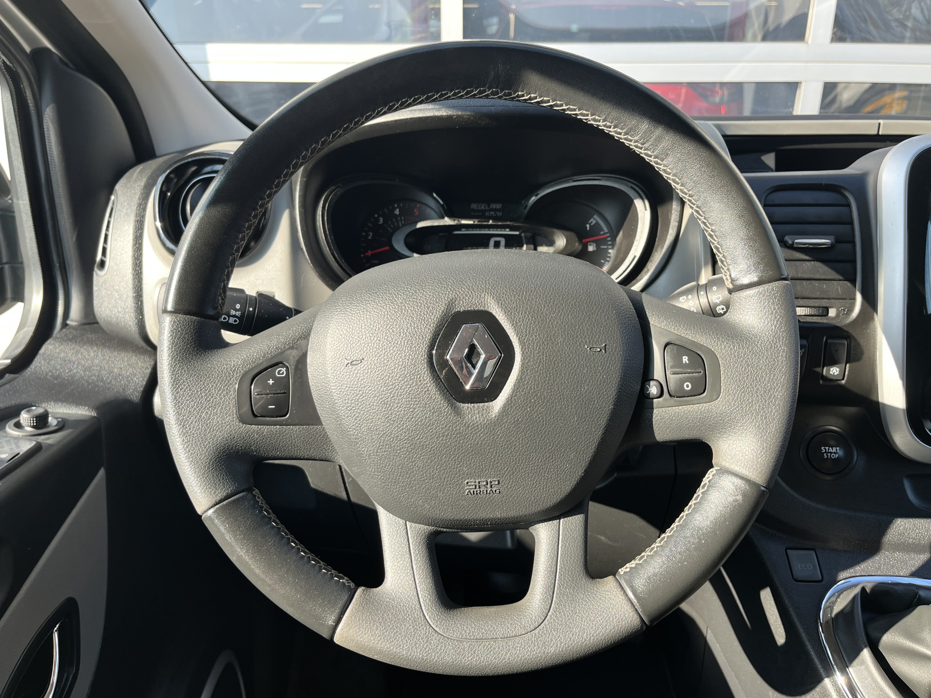 Foto van Renault Trafic Passenger