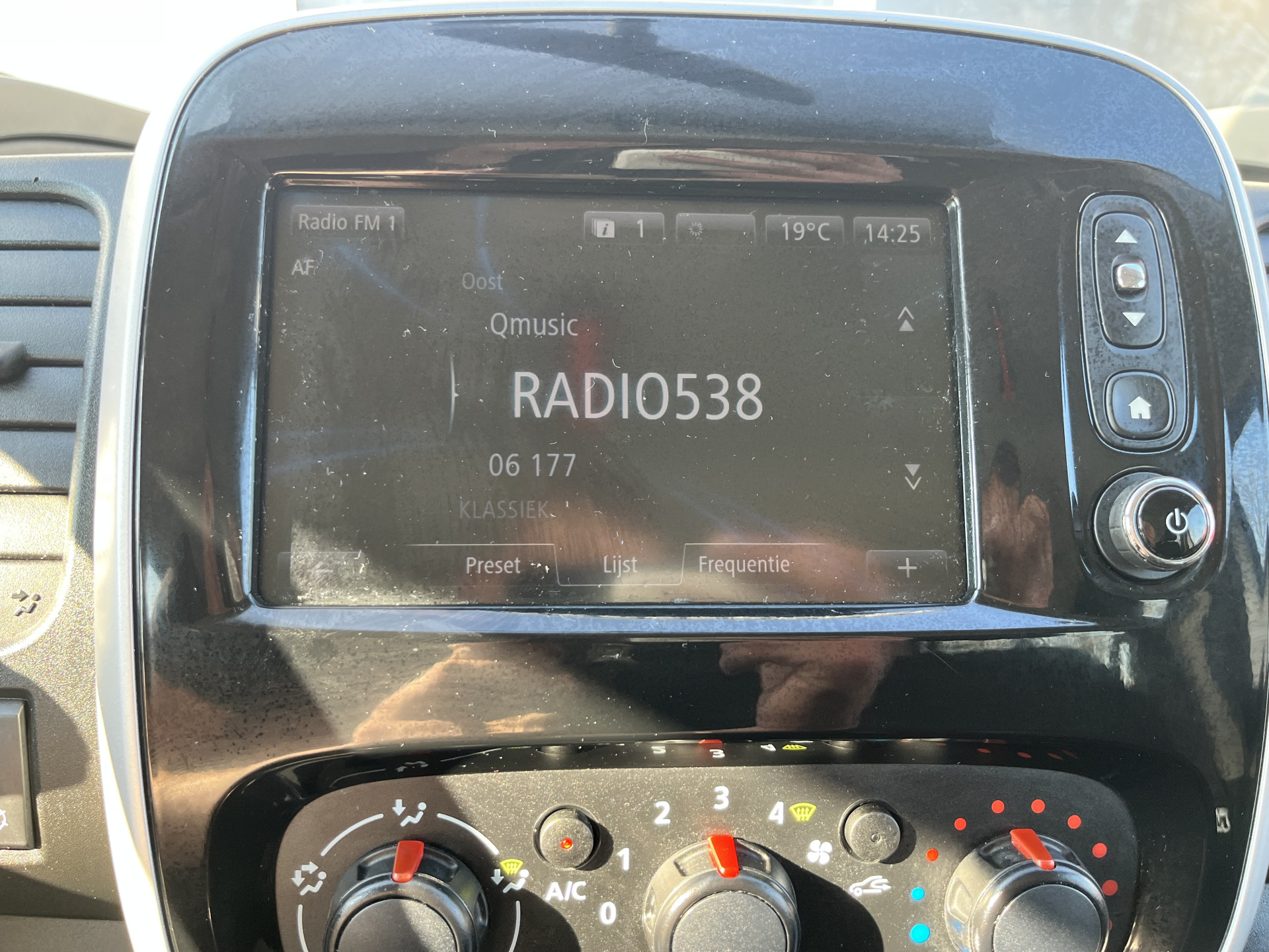 Foto van Renault Trafic Passenger