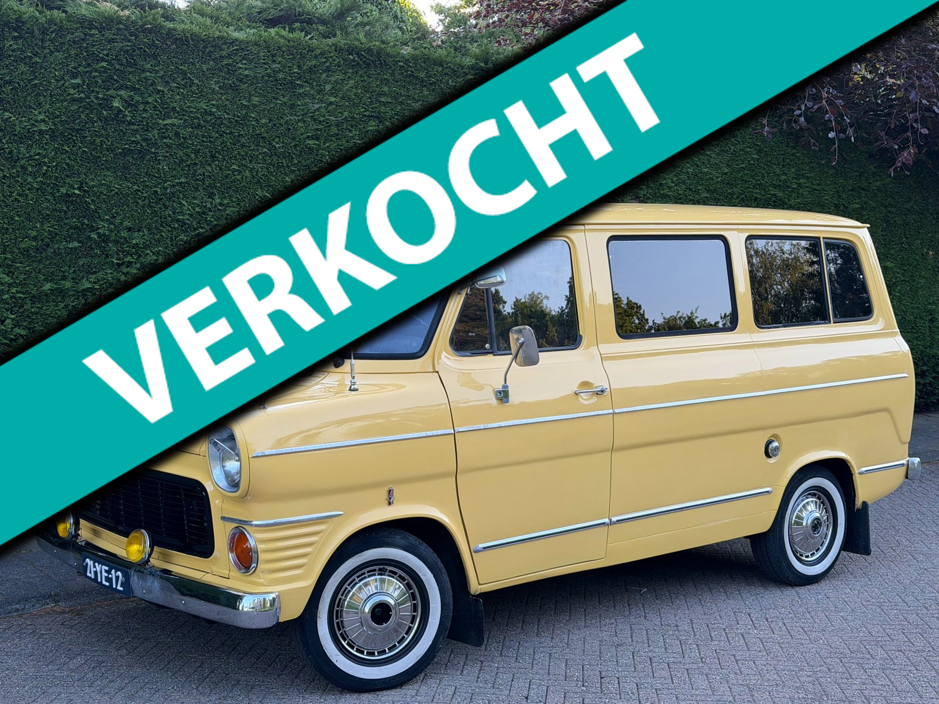 Ford Transit RIJDGOED/OLDTIMER/9PERSOONS/UNIEKEXEMPLAA/APK27 1976 - voorkant