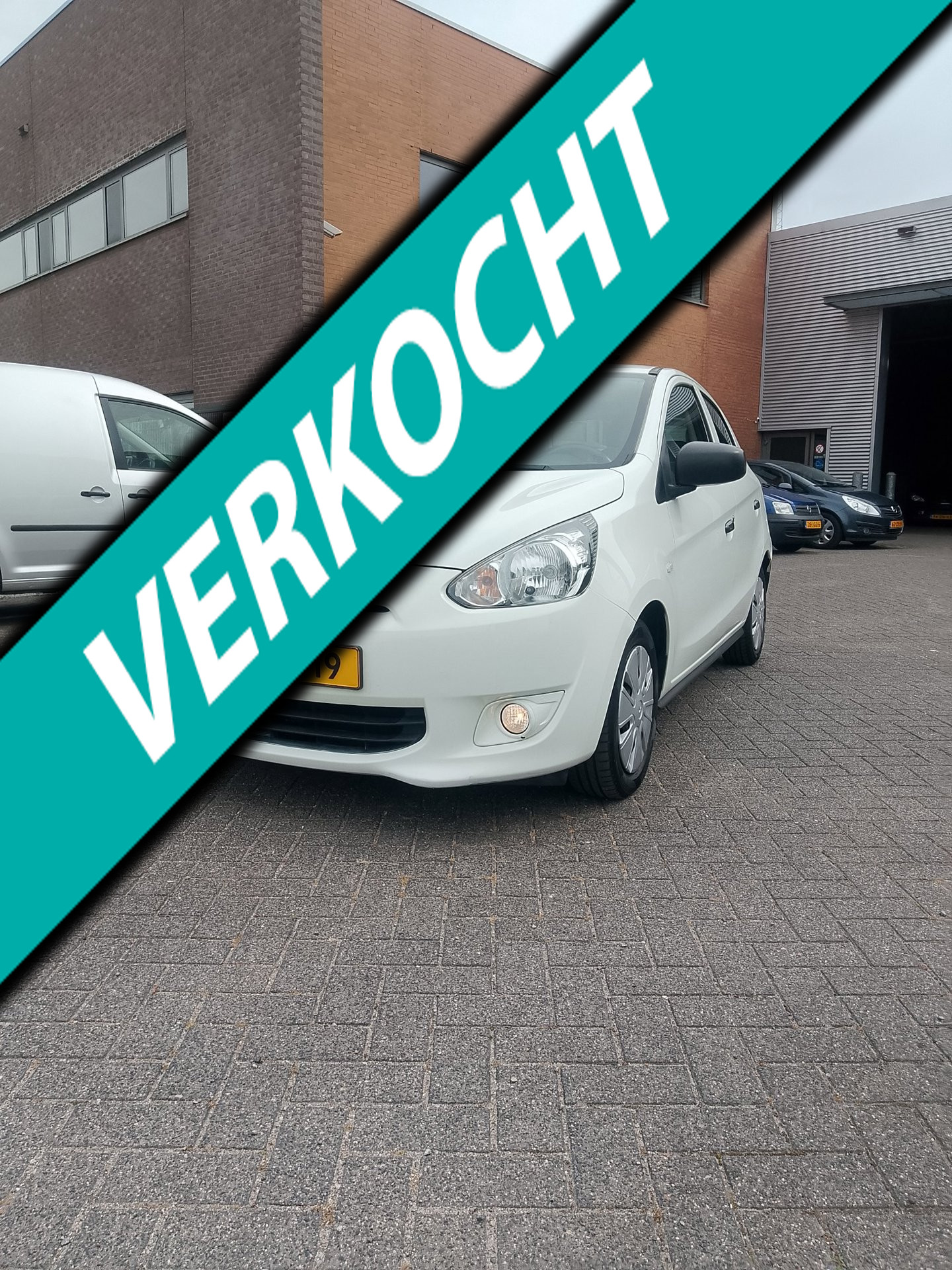 Foto van MITSUBISHI MITSUBISHI SPACE STAR