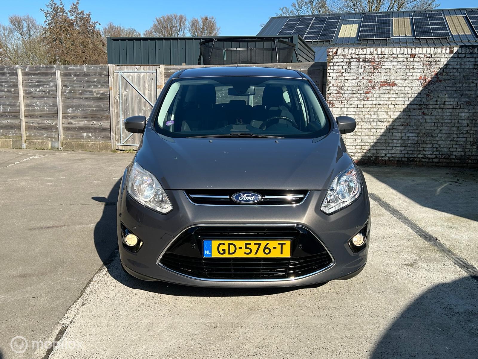 Foto van Ford C-max
