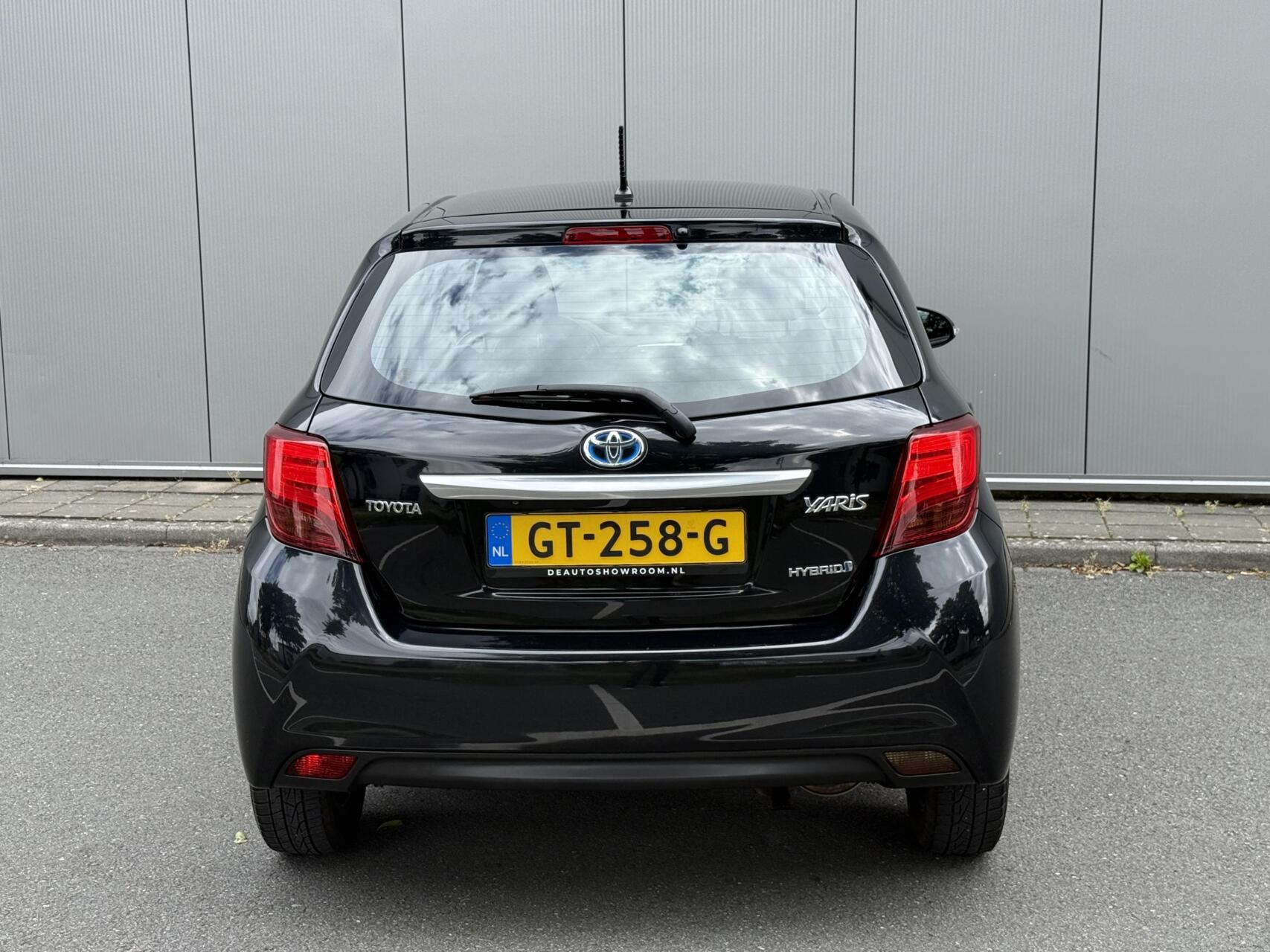 Foto van Toyota Toyota Yaris Hybrid