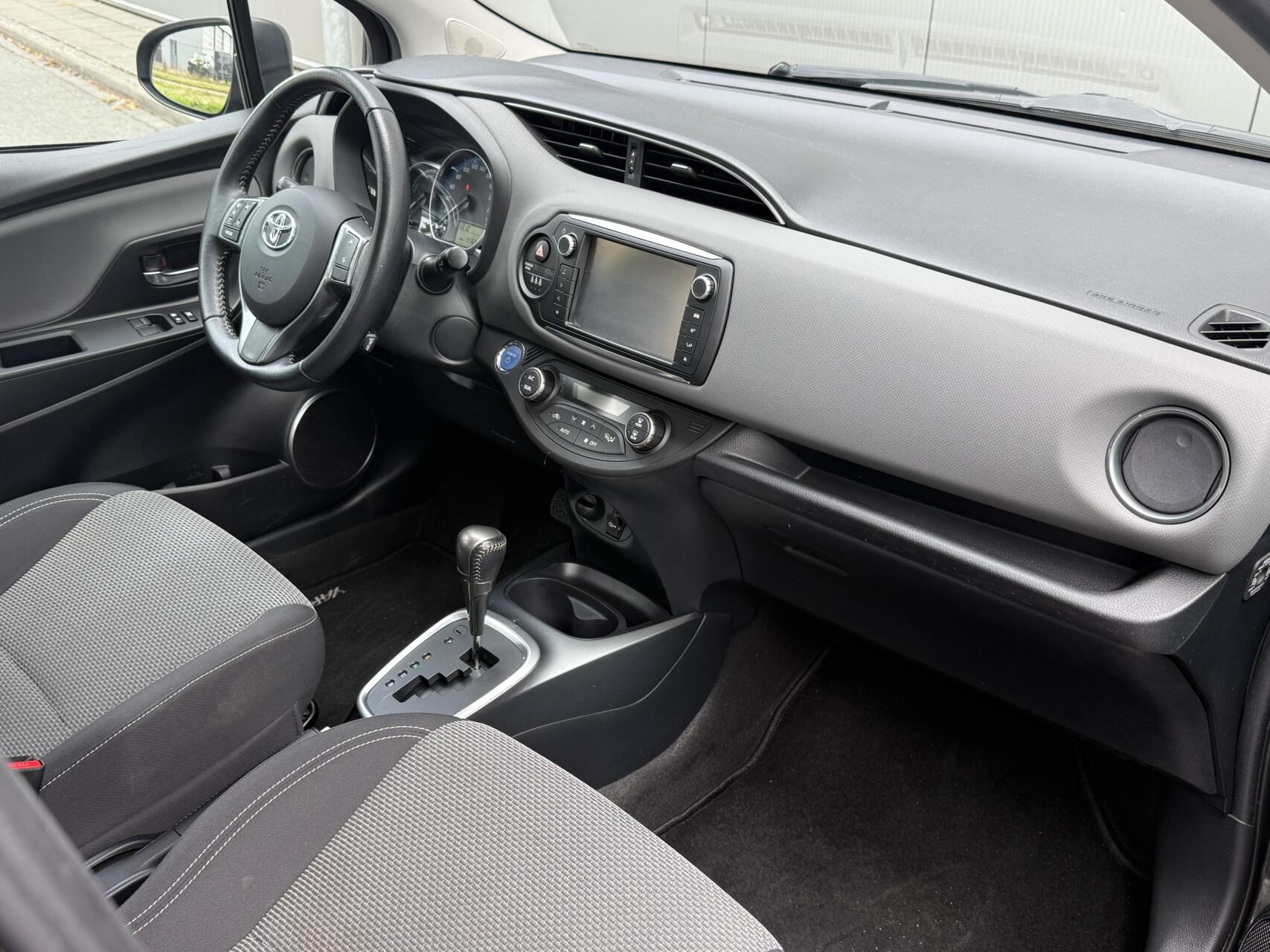Foto van Toyota Toyota Yaris Hybrid