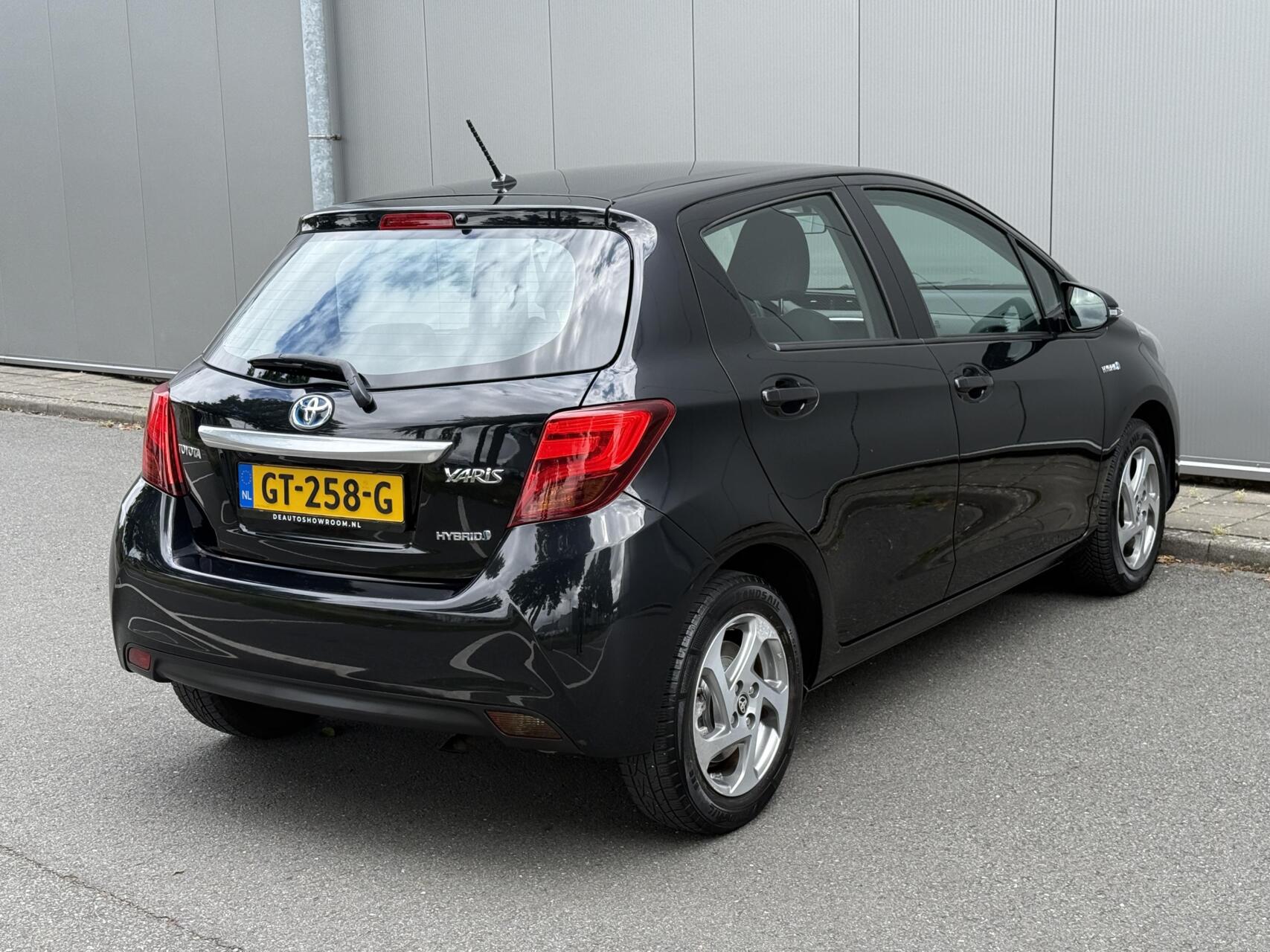Foto van Toyota Toyota Yaris Hybrid