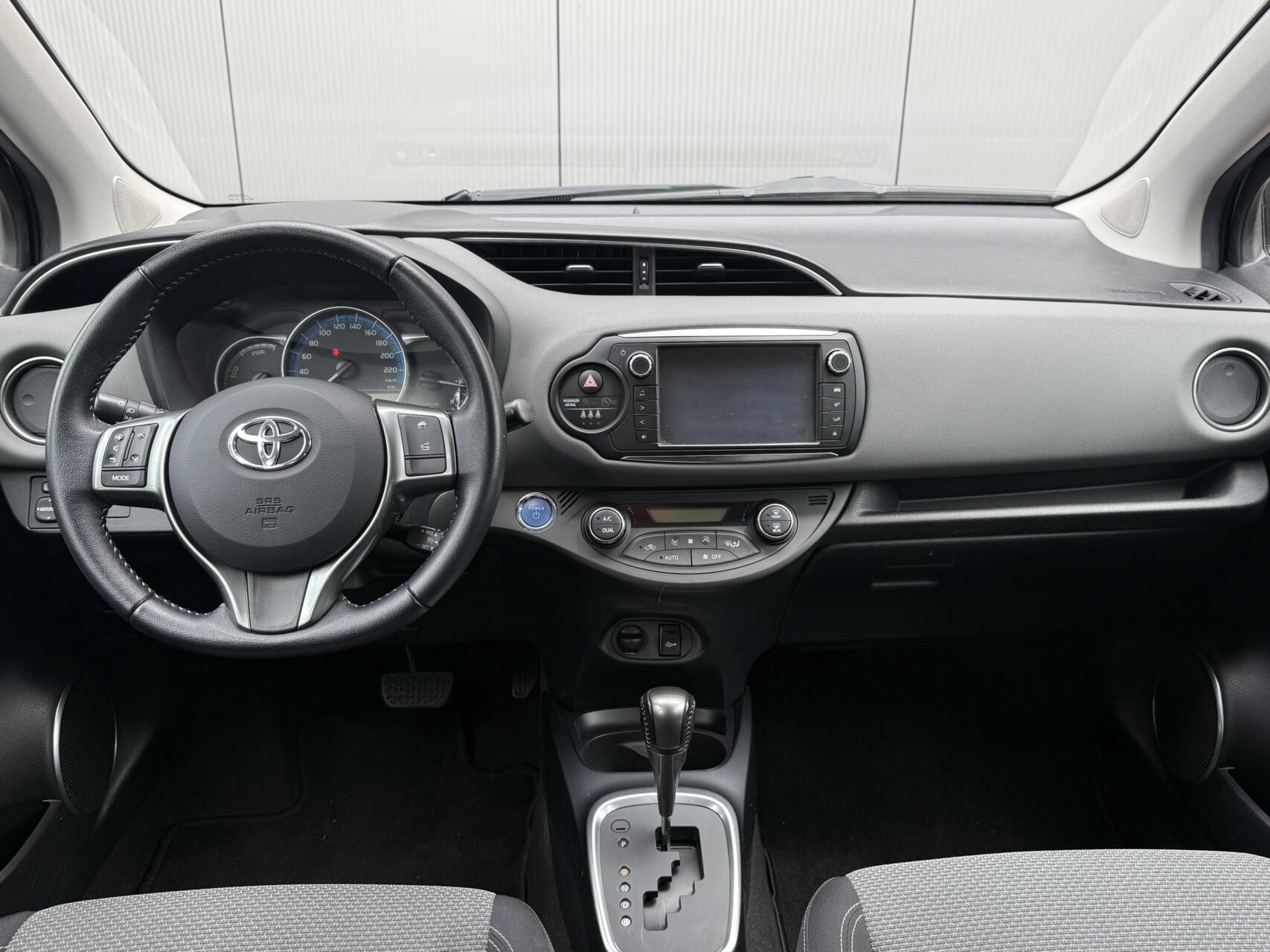Foto van Toyota Toyota Yaris Hybrid
