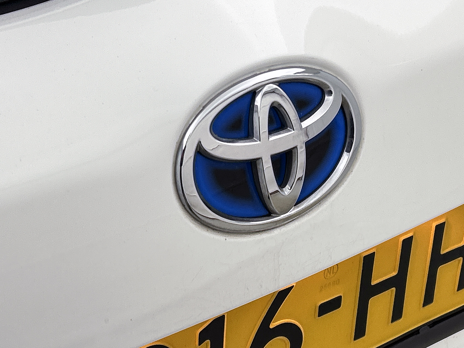 Foto van Toyota Toyota Yaris Hybrid