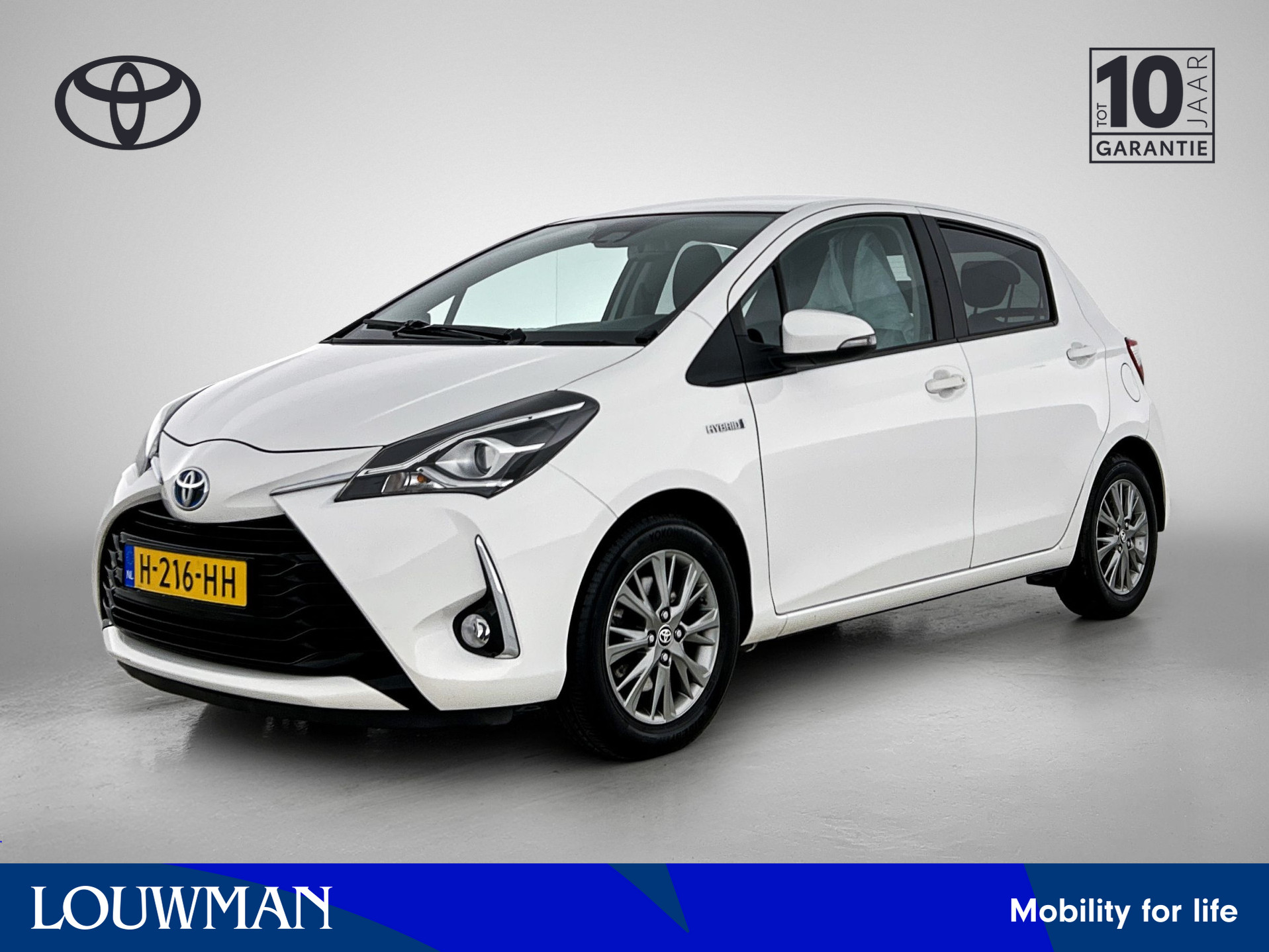 Toyota Toyota Yaris Hybrid 1.5 Hybrid Dynamic 2020 - voorkant