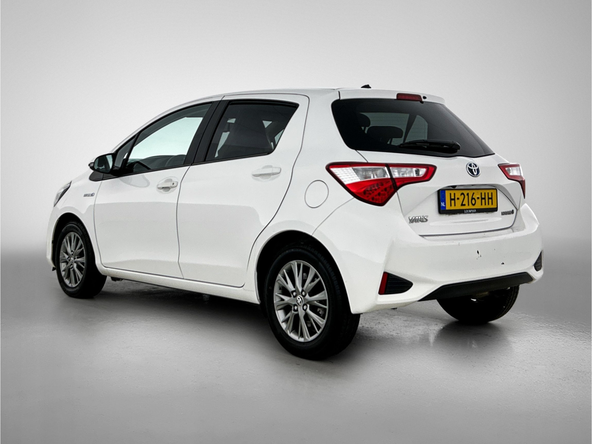 Foto van Toyota Toyota Yaris Hybrid