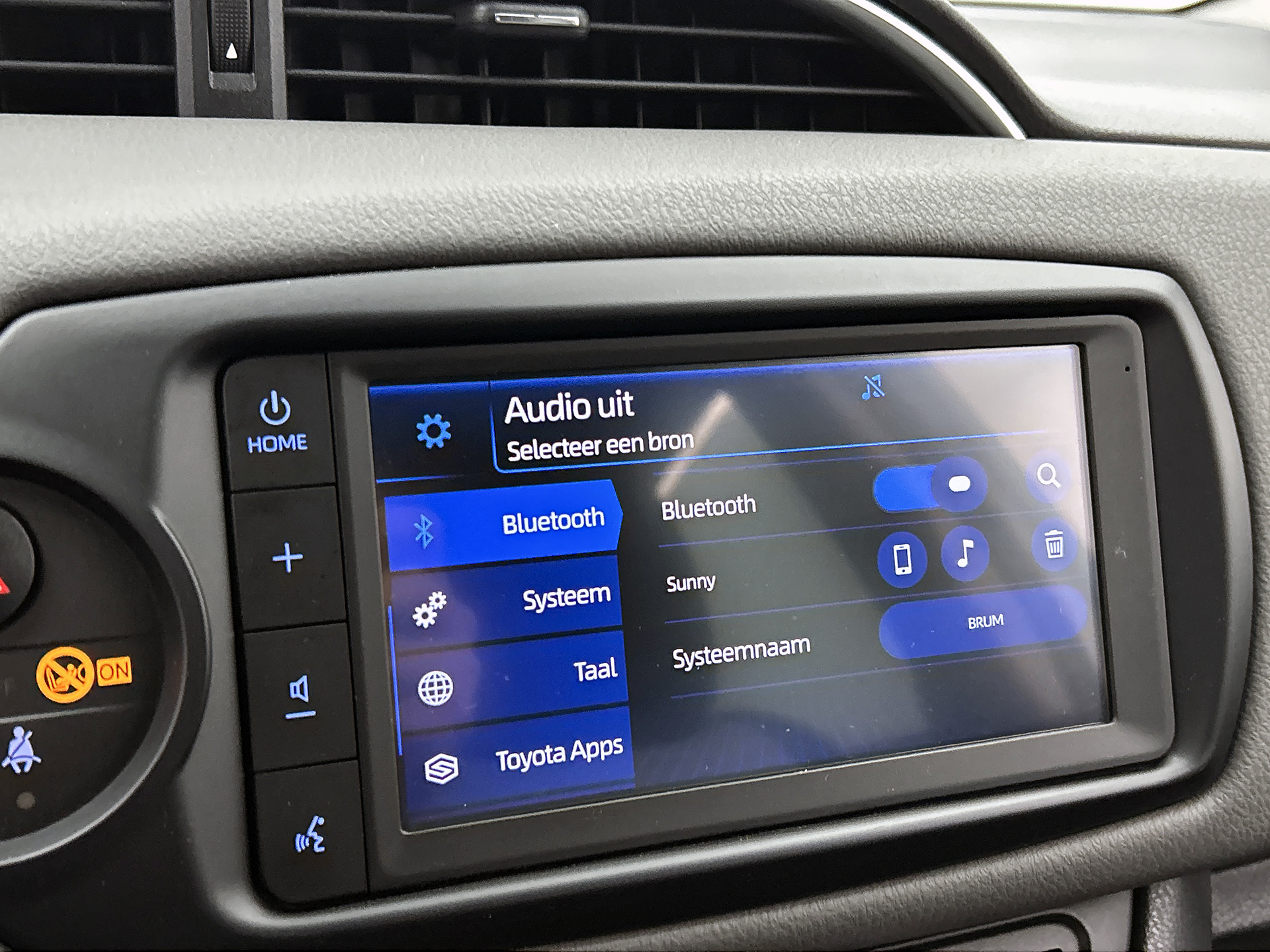 Foto van Toyota Toyota Yaris Hybrid