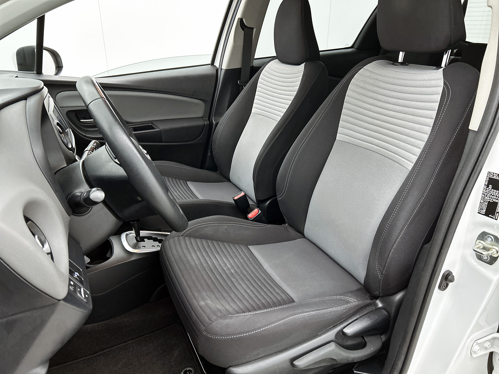 Foto van Toyota Toyota Yaris Hybrid