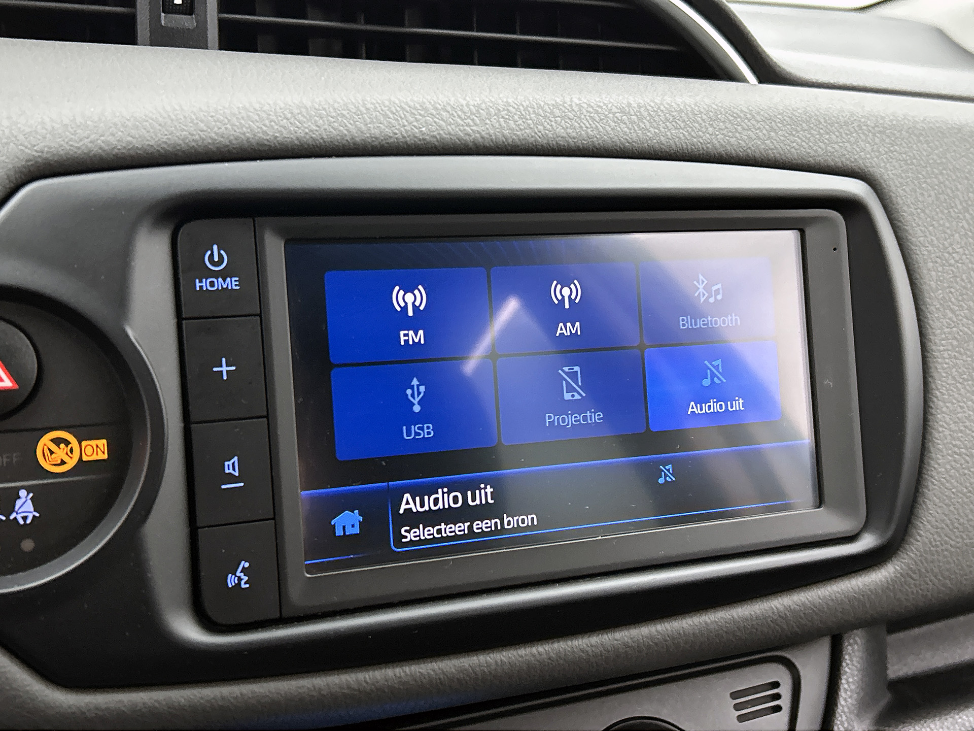 Foto van Toyota Toyota Yaris Hybrid