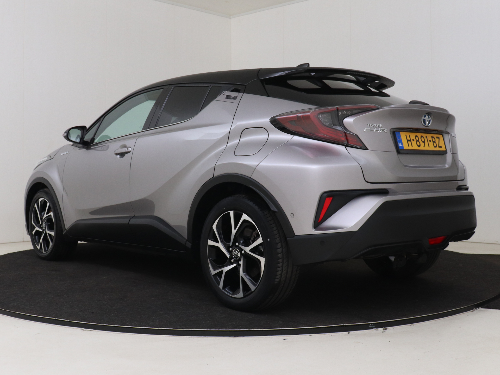 Foto van Toyota Toyota C-hr