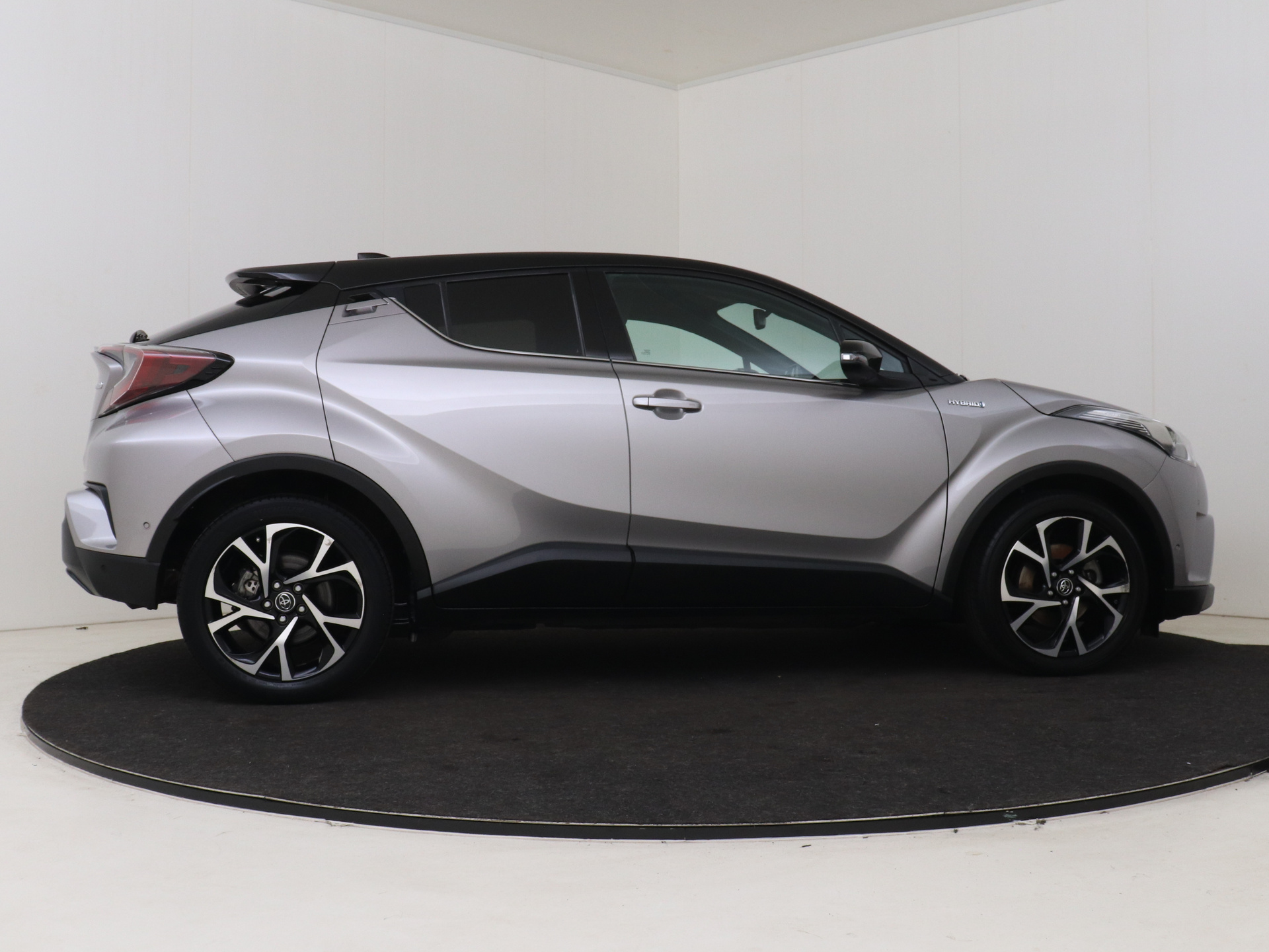 Foto van Toyota Toyota C-hr