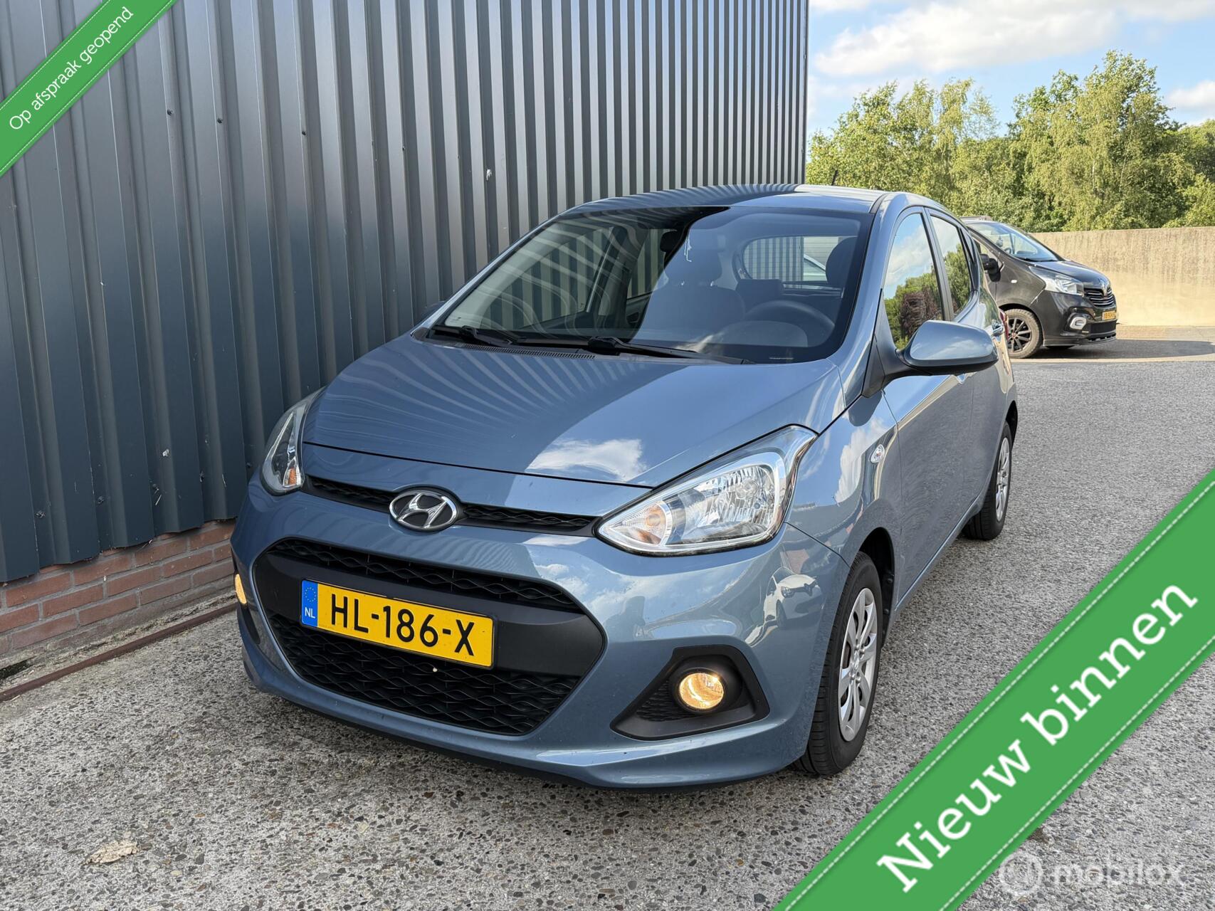 Hyundai I10 1.0i i-Motion Comfort NAP/AIRCO/CRUISE/NAVI/5DRS 2016 - voorkant