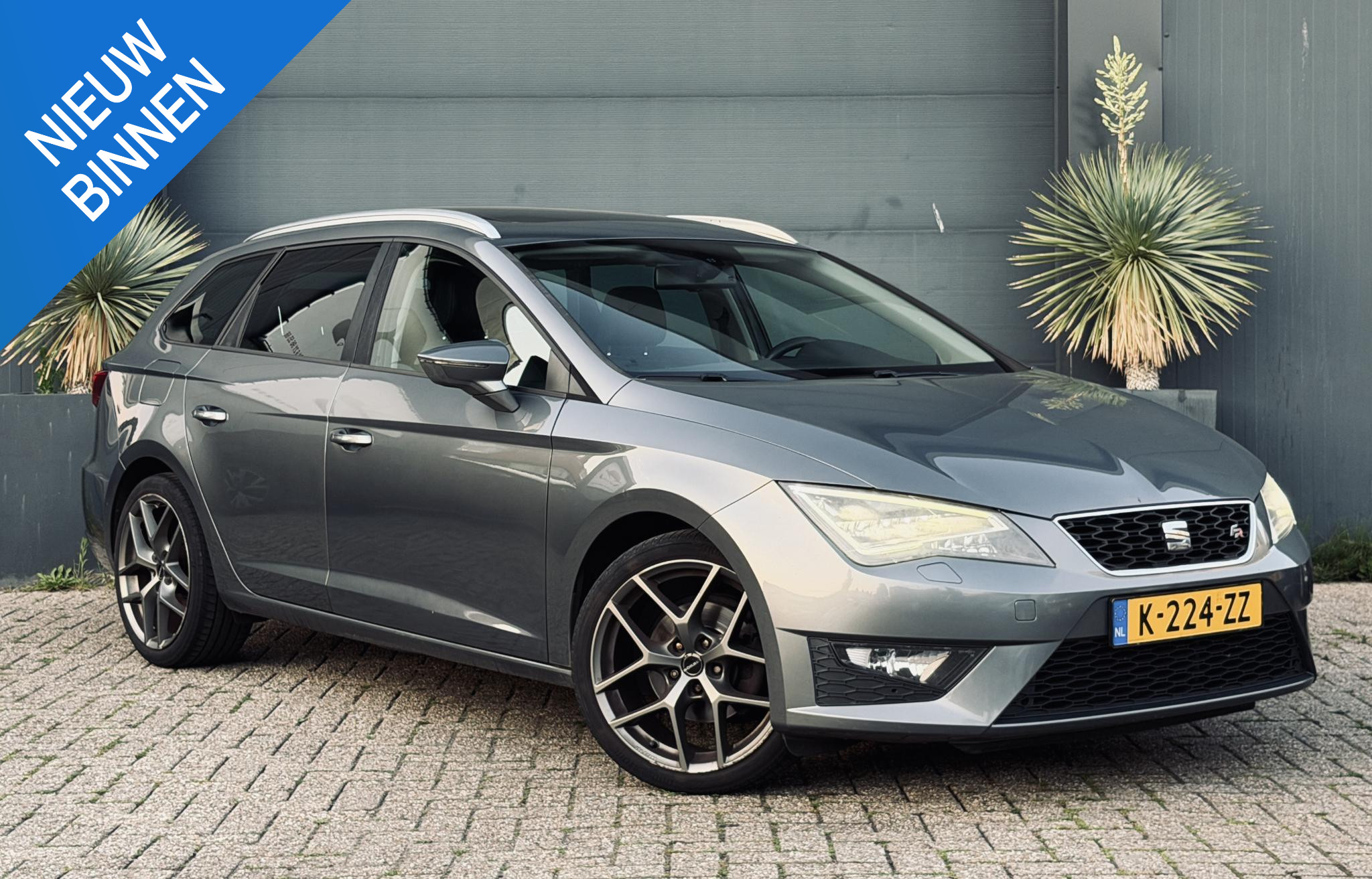 Seat Leon ST 1.4 TSI FR 2014 - voorkant