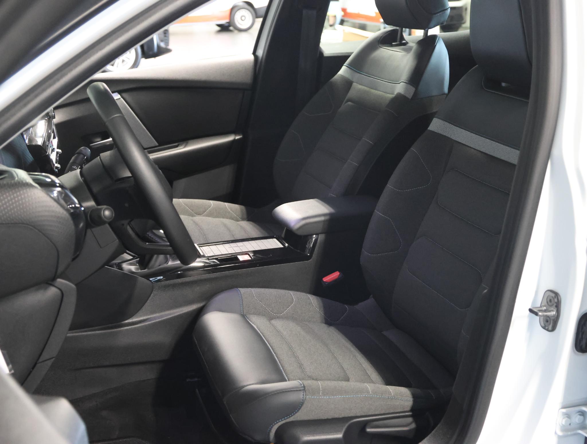 Foto van Citroen C4