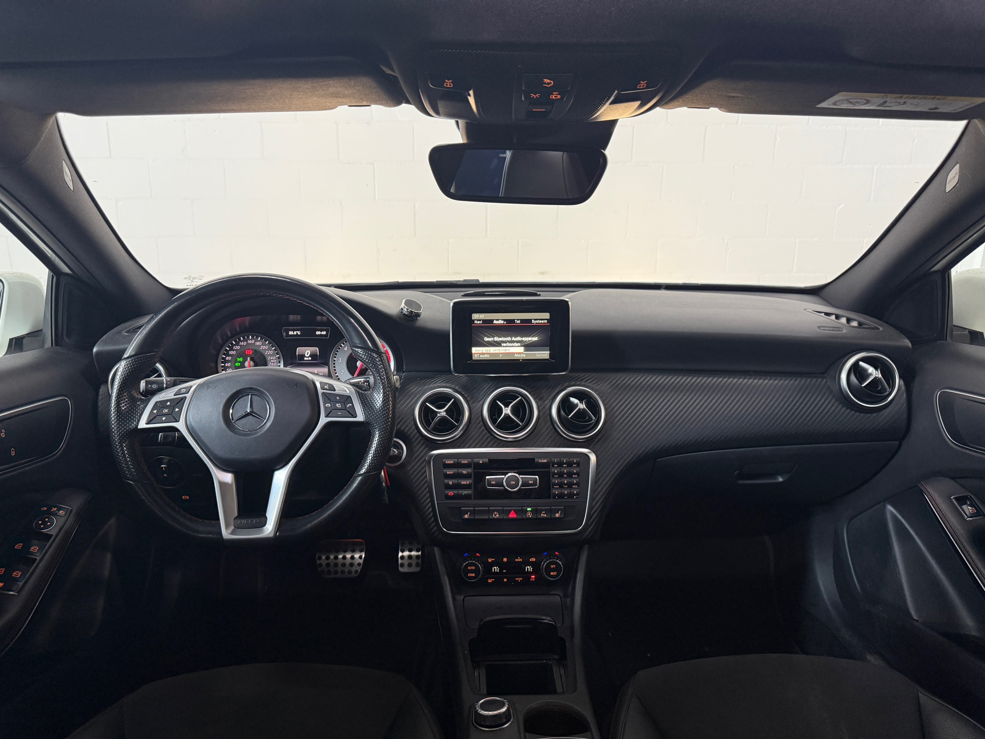 Foto van Mercedes-Benz A 200