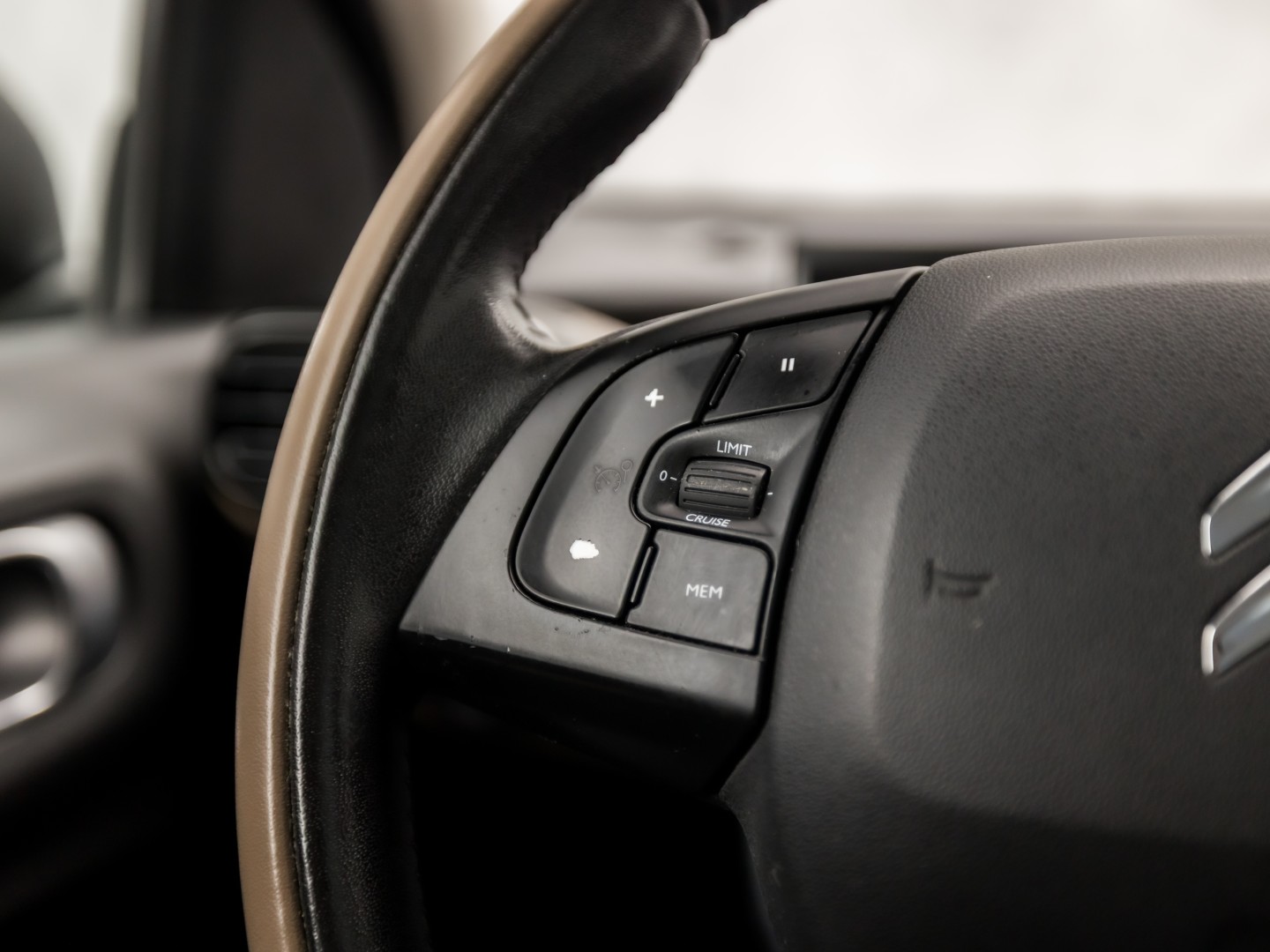 Foto van Citroen C4 Cactus