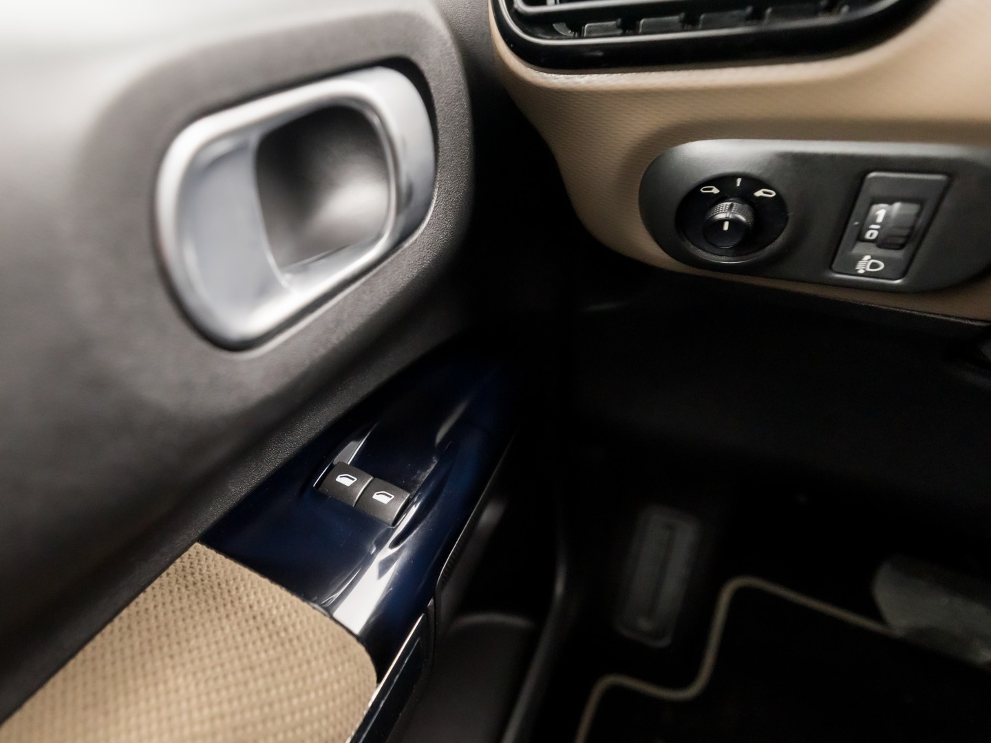 Foto van Citroen C4 Cactus