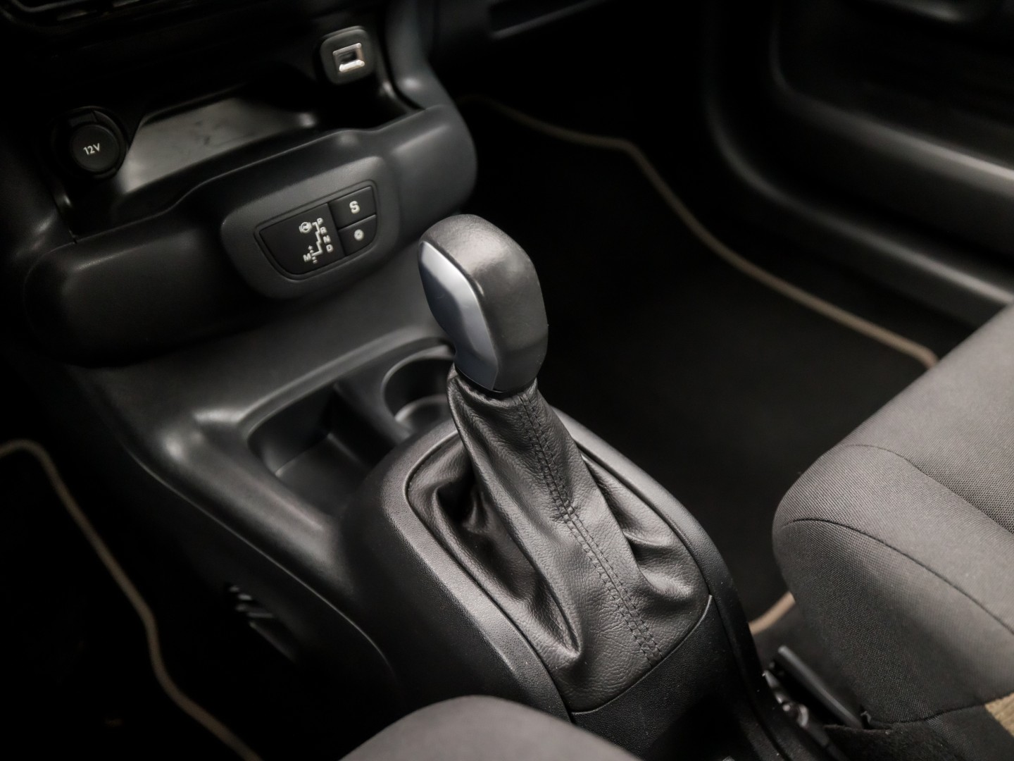 Foto van Citroen C4 Cactus