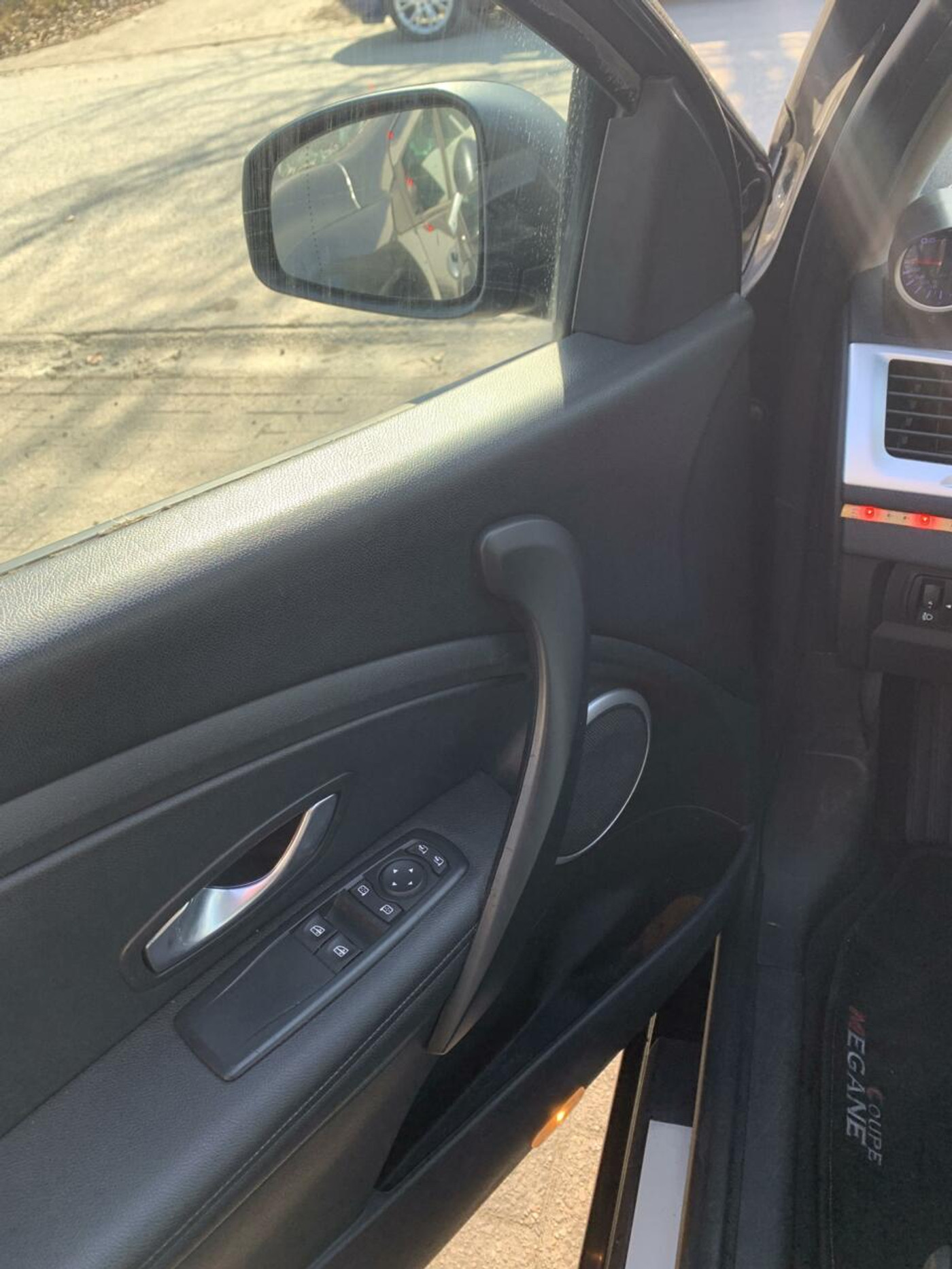 Foto van Renault Megane Coupé