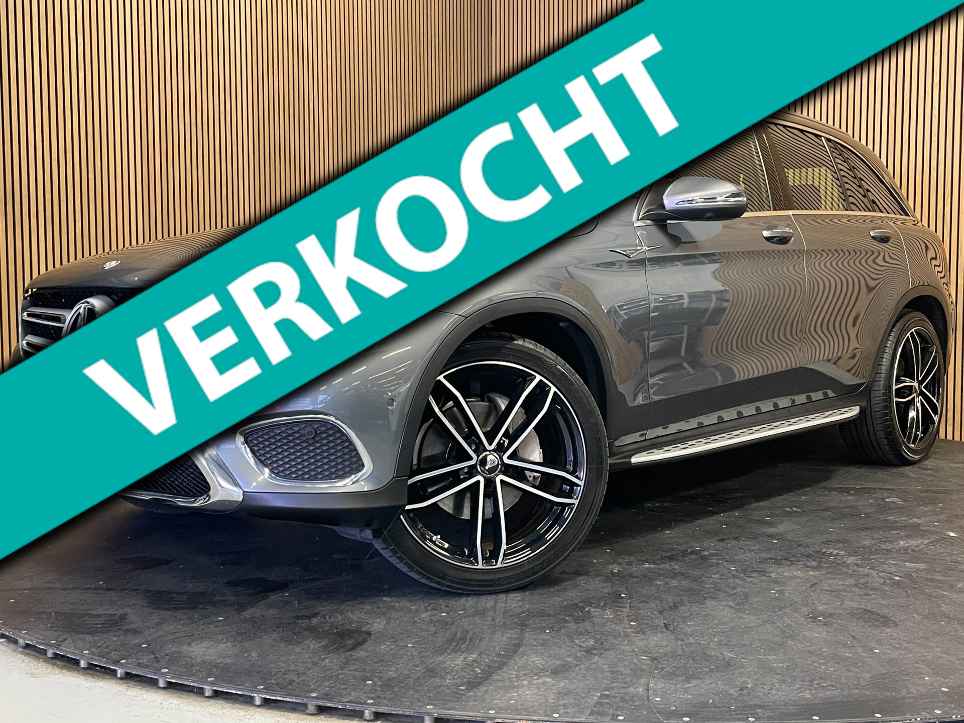 Mercedes-Benz GLC 250 4Matic 250 4MATIC Edition 1|AMG|AUTOMAAT|NAVI|TREKHAAK|STOELVERWARMING|360+V+A CAMERA|CRUISE+CLIMATE CONTROL| 2015 - voorkant