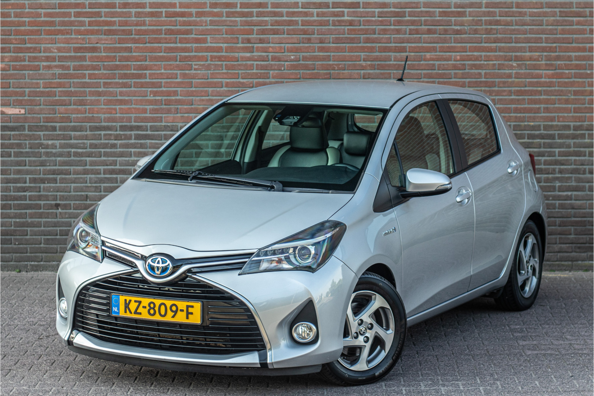 Foto van Toyota Toyota Yaris Hybrid