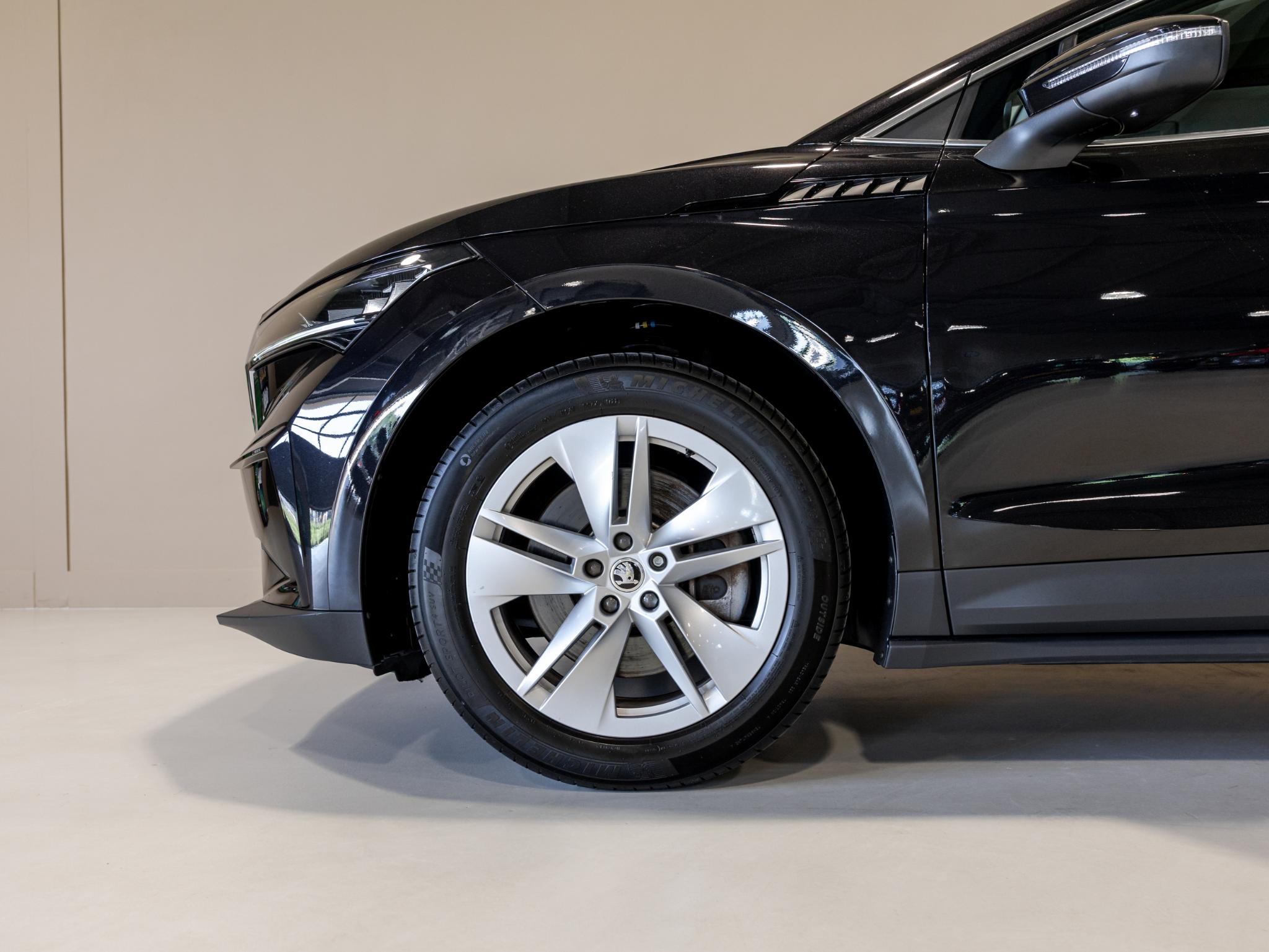 Foto van Skoda Enyaq 80