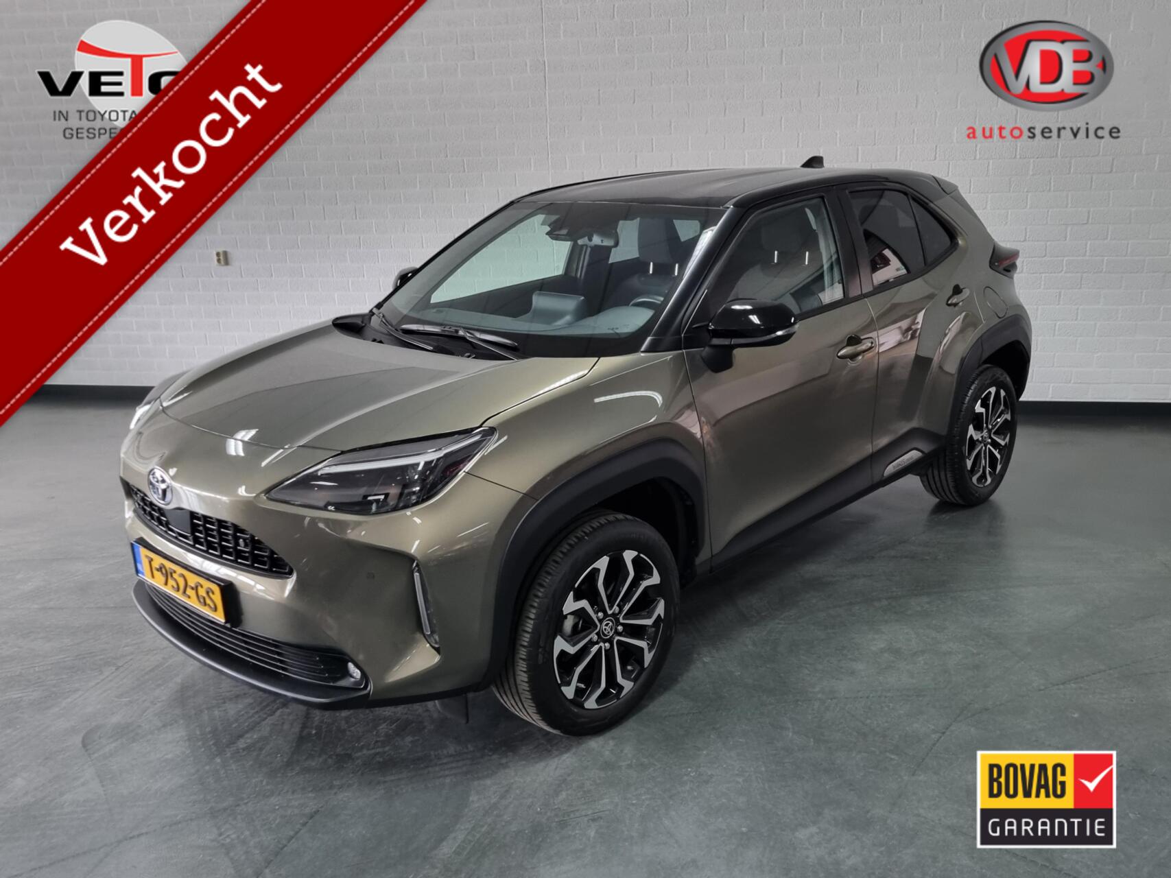 Toyota Toyota Yaris Cross 1.5 Hybrid Bi-Tone / PDC / BSM 2022 - voorkant
