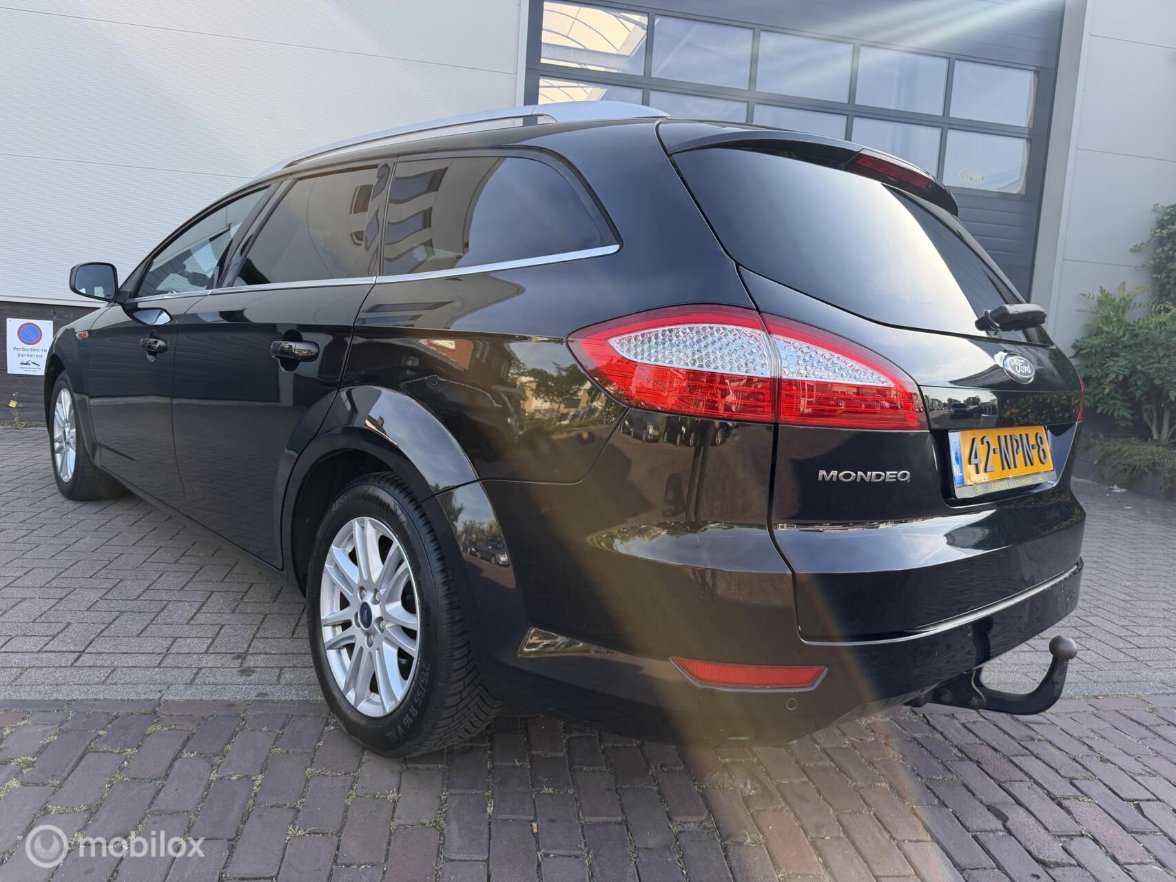 Foto van Ford Mondeo