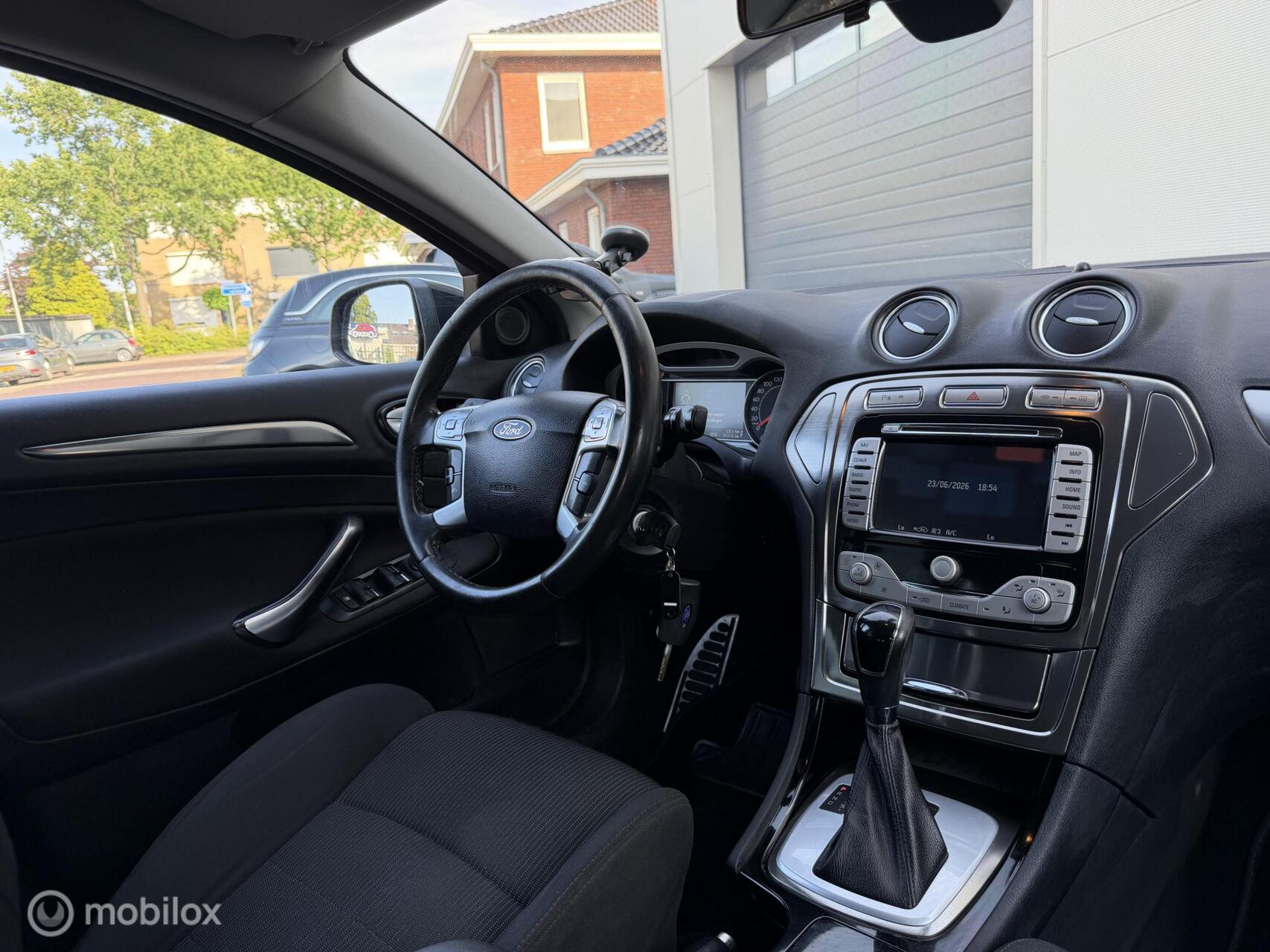Foto van Ford Mondeo