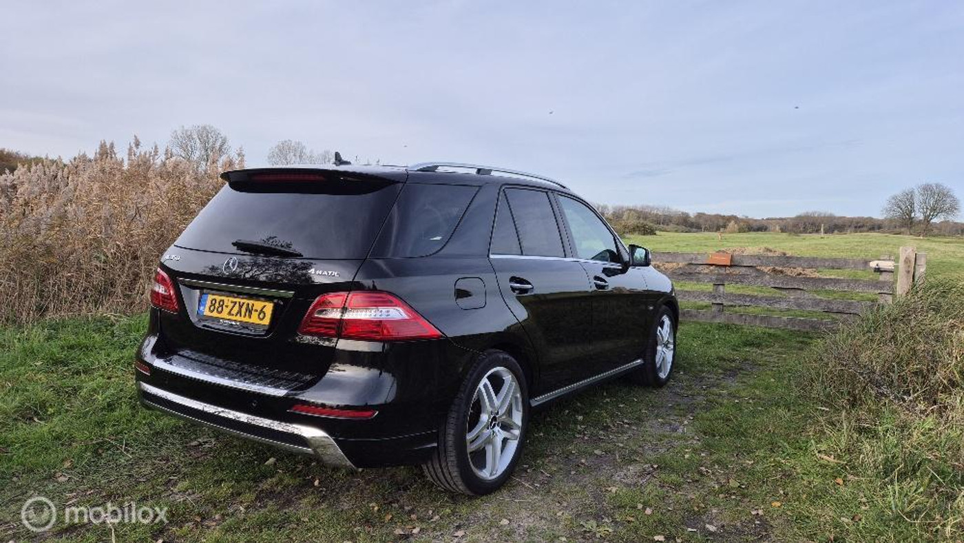 Foto van Mercedes-Benz ML 350 4Matic