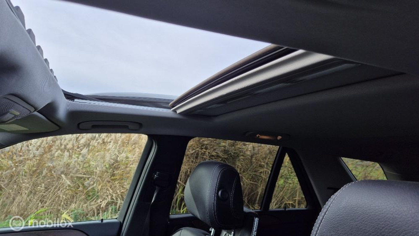 Foto van Mercedes-Benz ML 350 4Matic