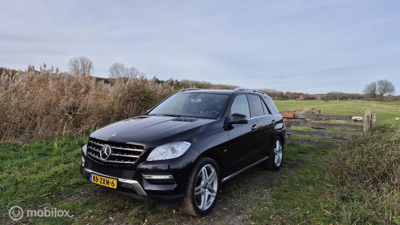 Mercedes-Benz ML 350 4Matic 350 2012 - voorkant