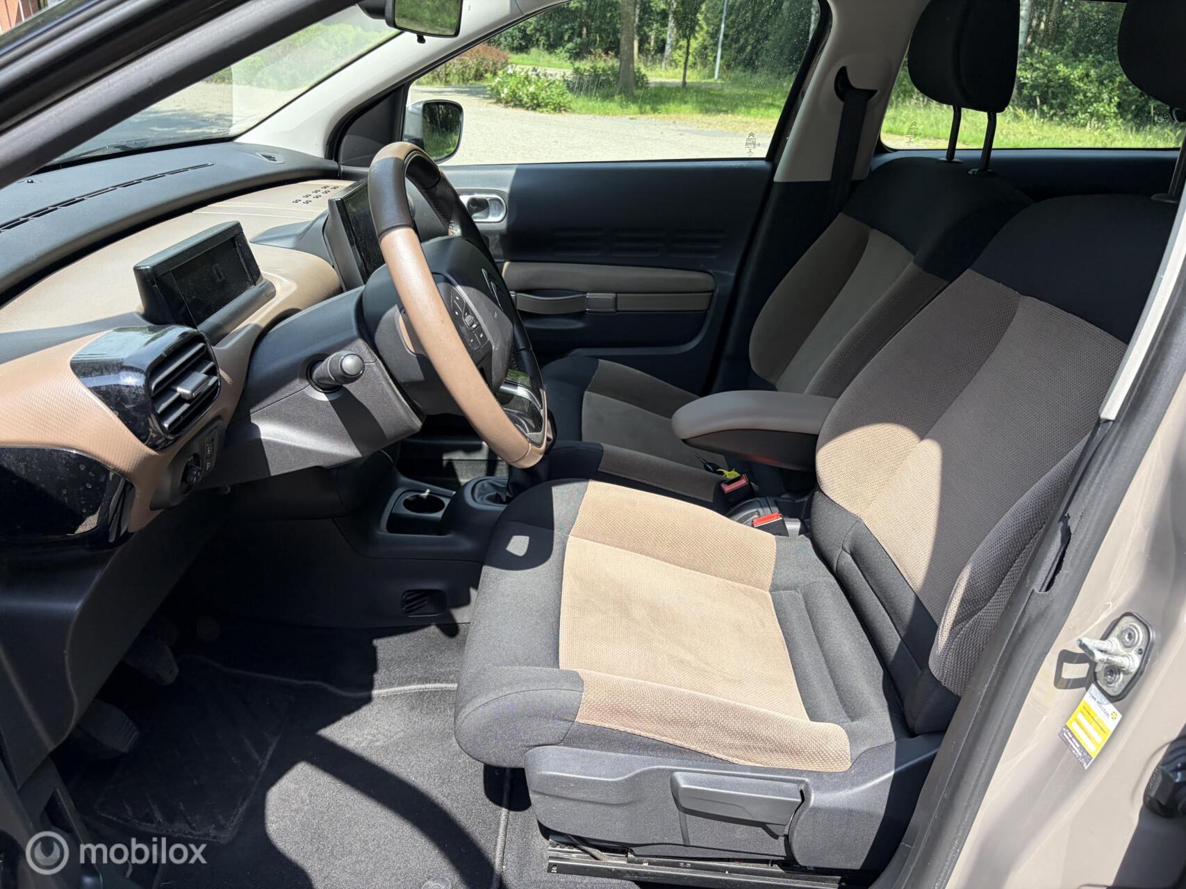 Foto van Citroen C4 Cactus