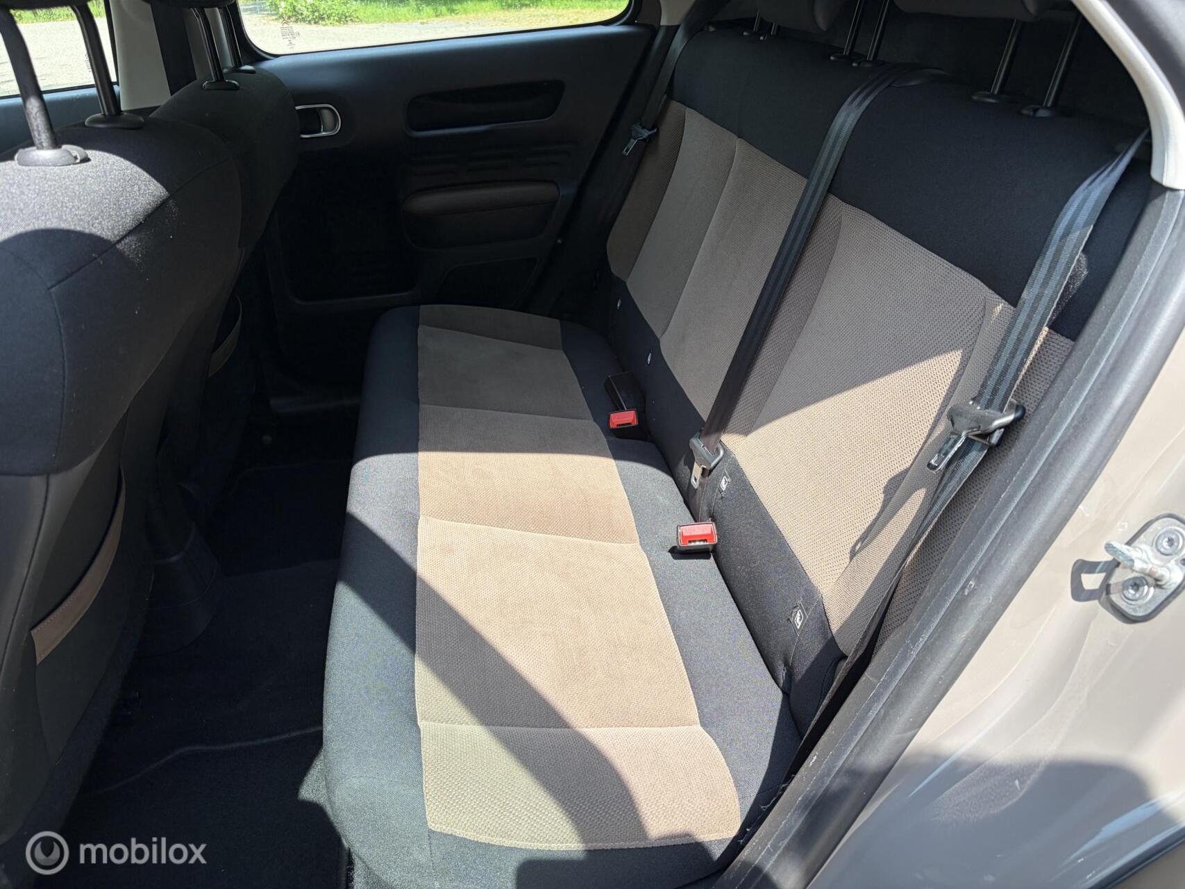 Foto van Citroen C4 Cactus