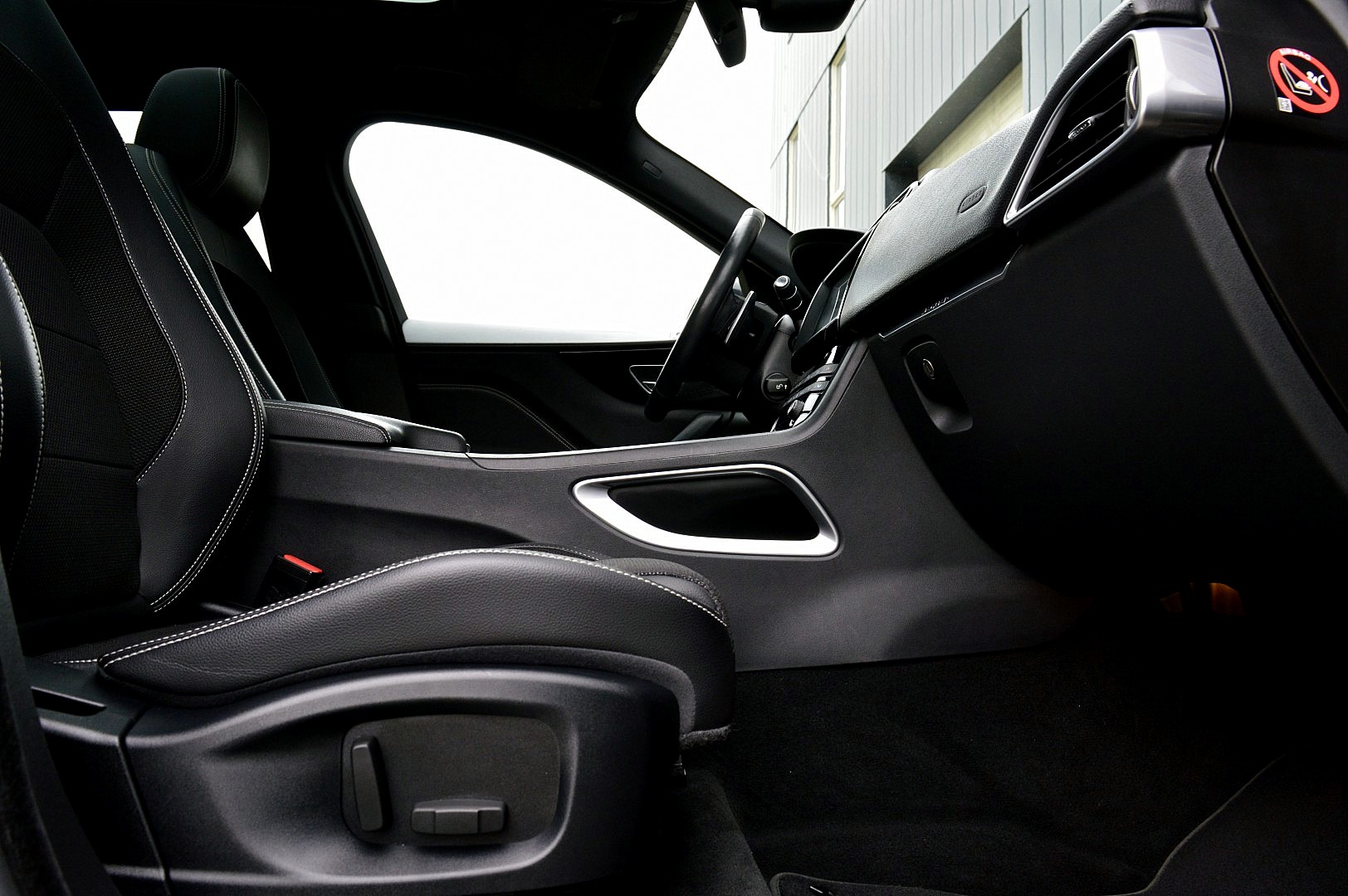 Foto van Jaguar Jaguar F-pace