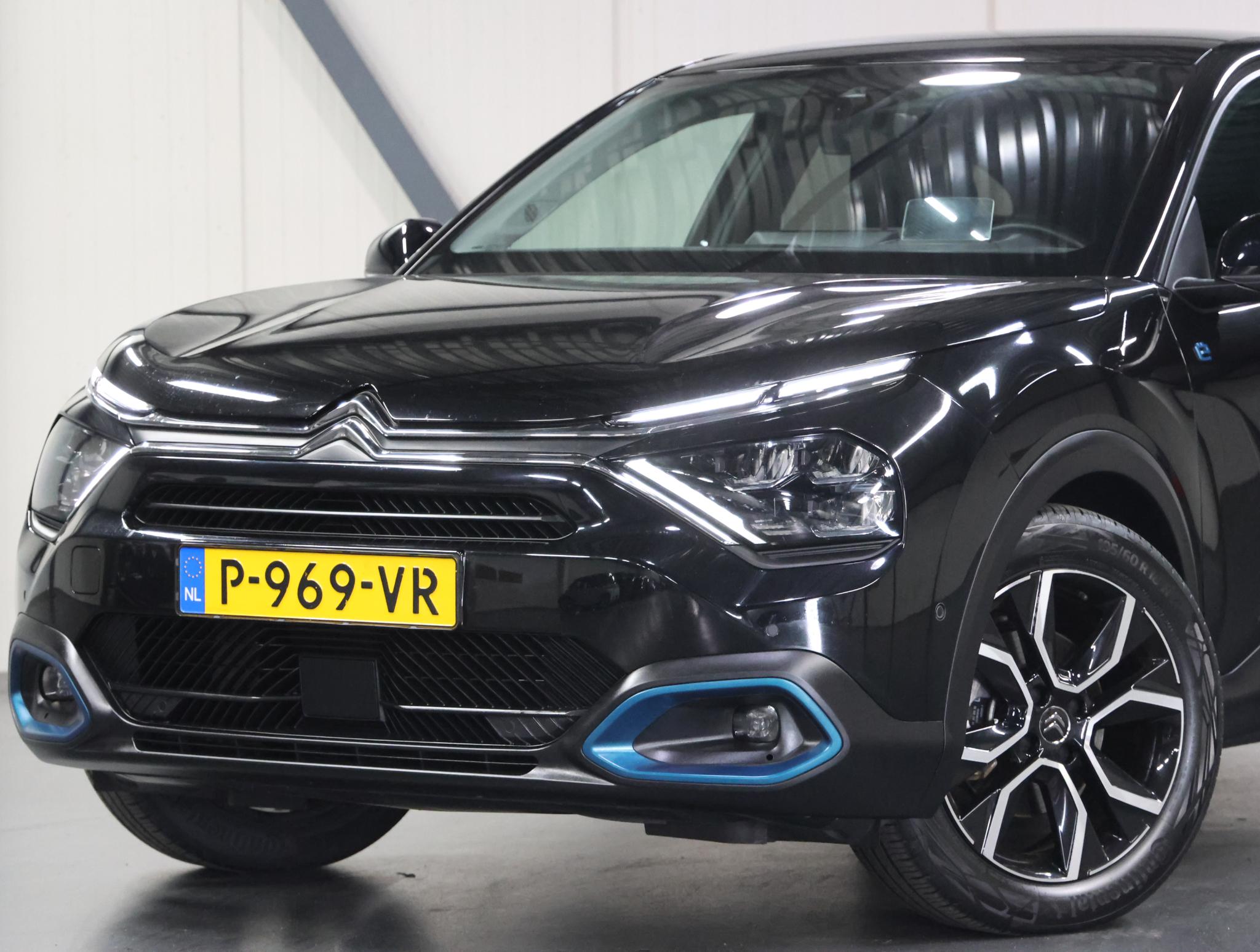 Foto van Citroen E-c4