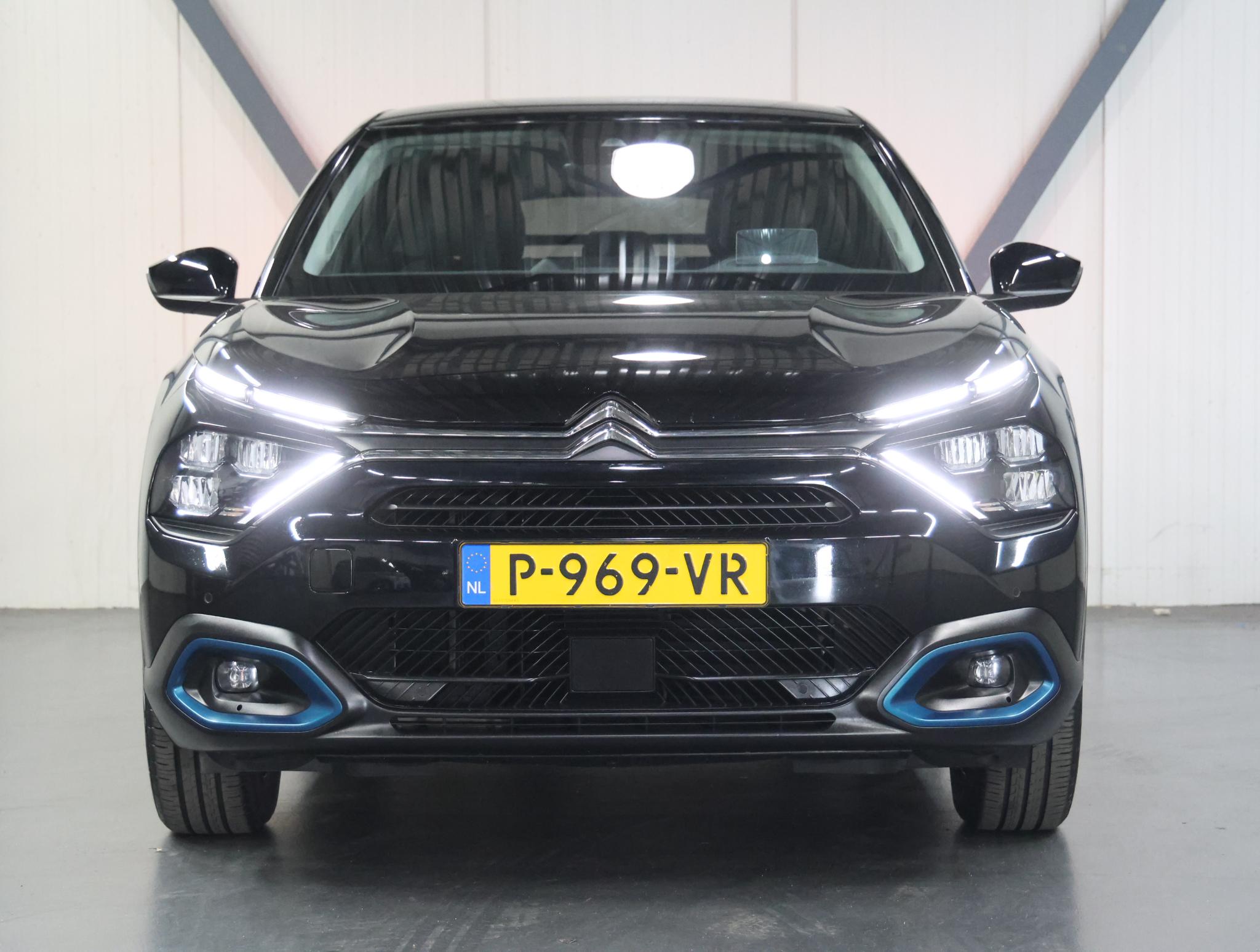 Foto van Citroen E-c4