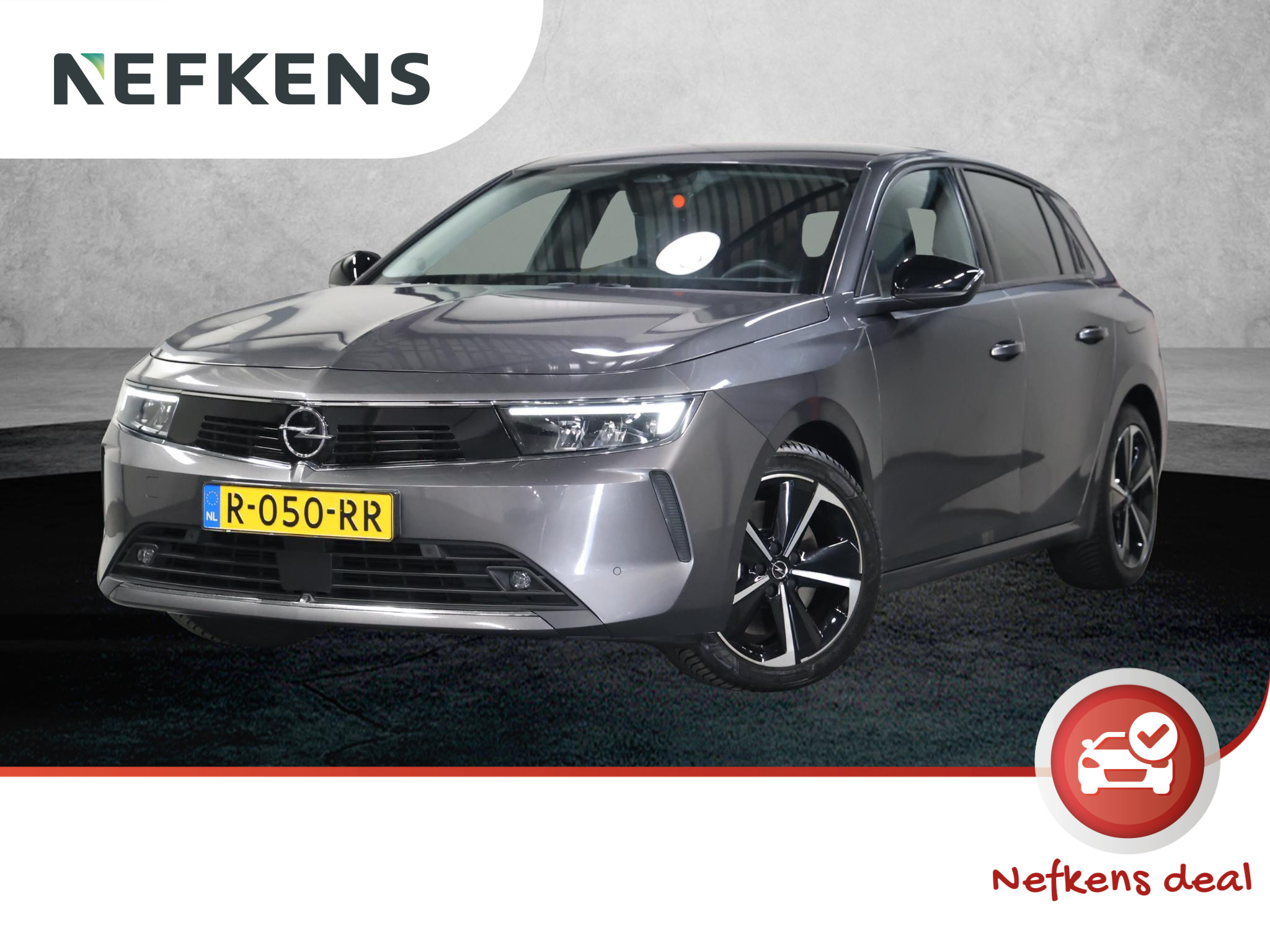 Opel Astra 180PK Hybrid Business Edition 2022 - voorkant