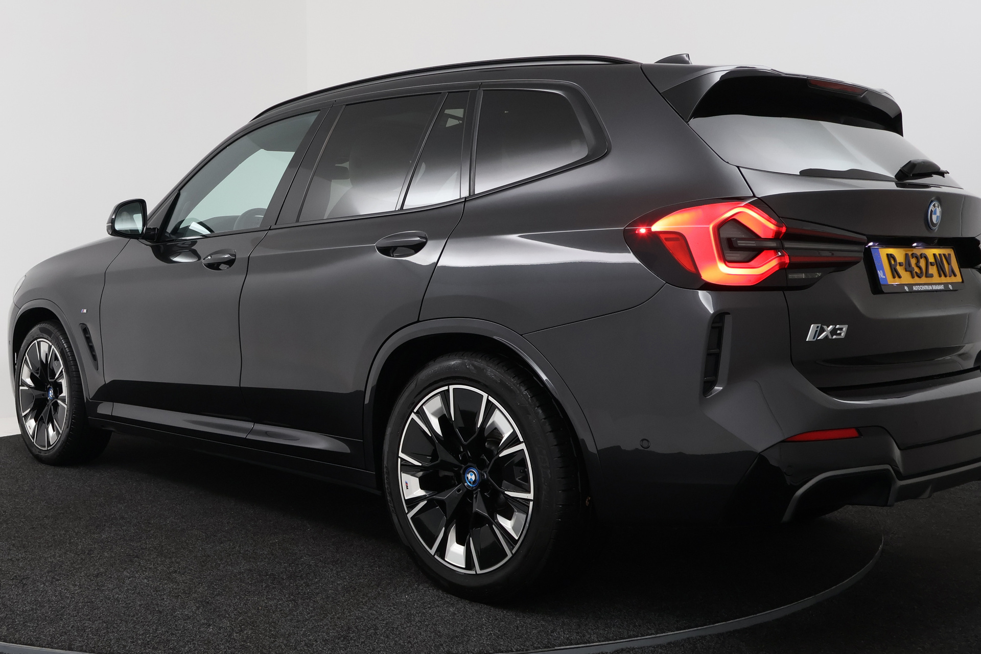 Foto van BMW Ix3