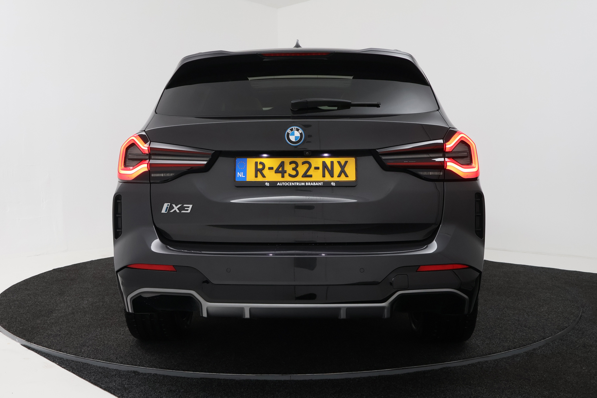 Foto van BMW Ix3