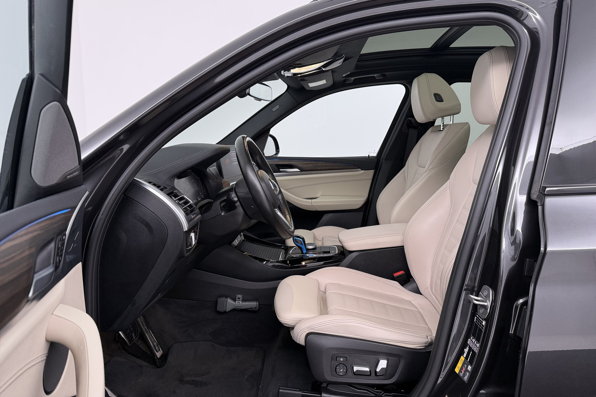 Foto van BMW Ix3