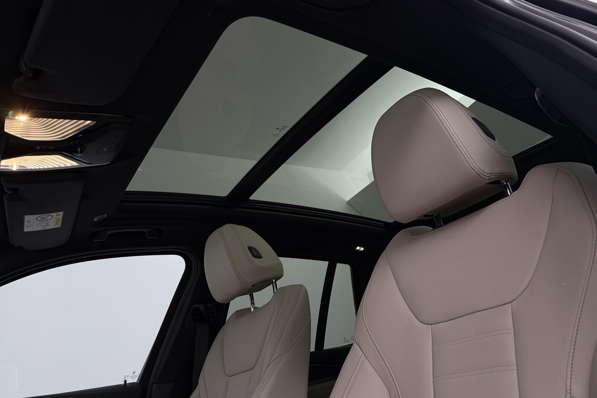 Foto van BMW Ix3