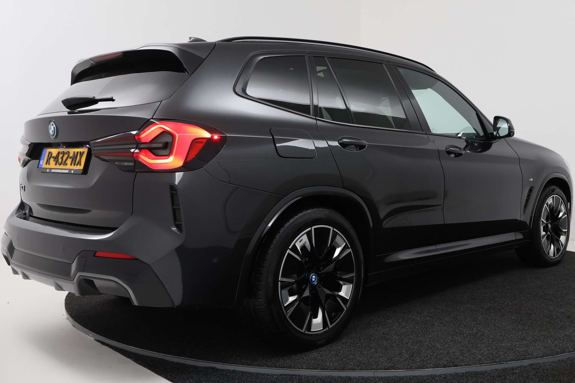 Foto van BMW Ix3