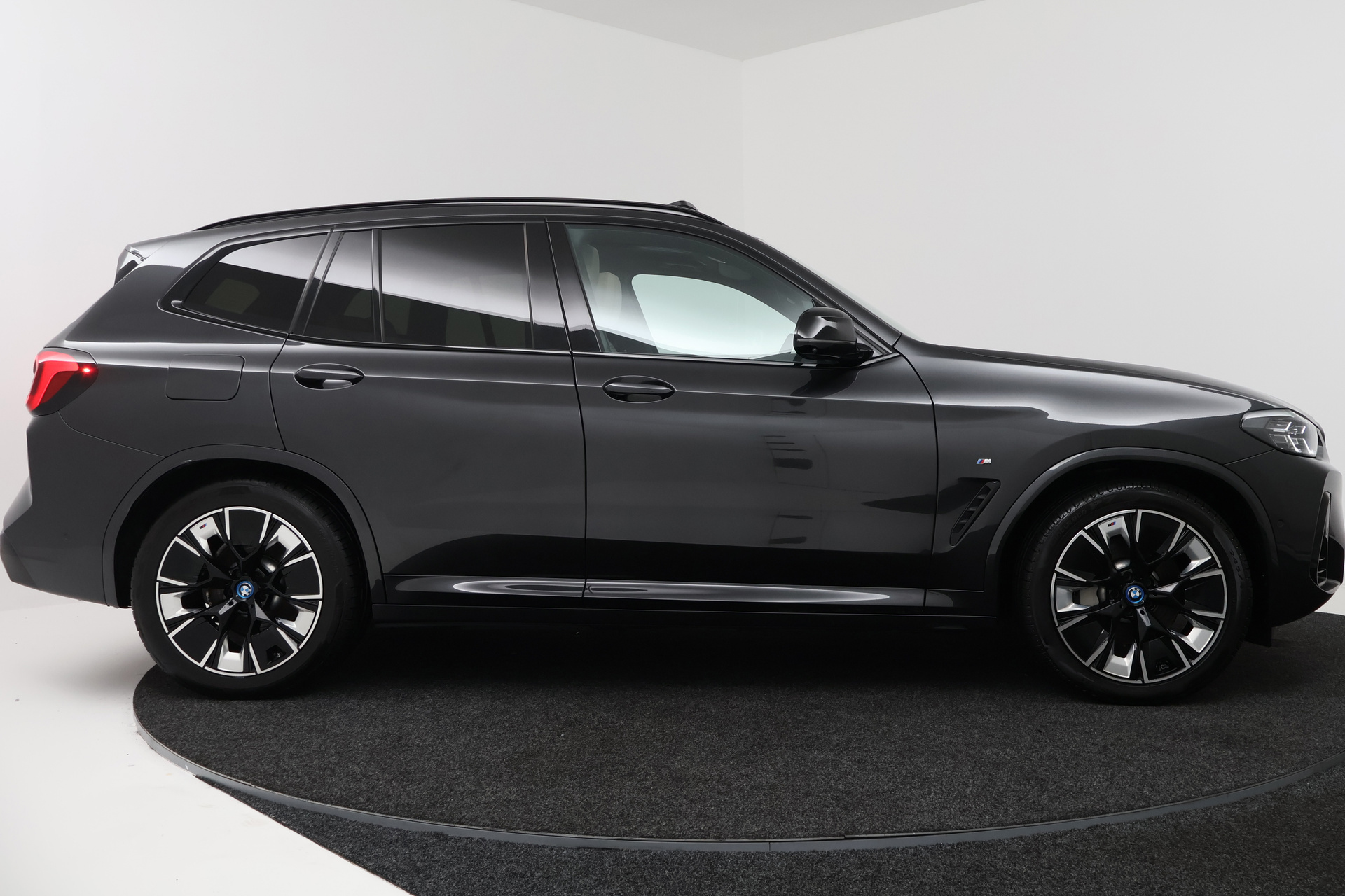 Foto van BMW Ix3