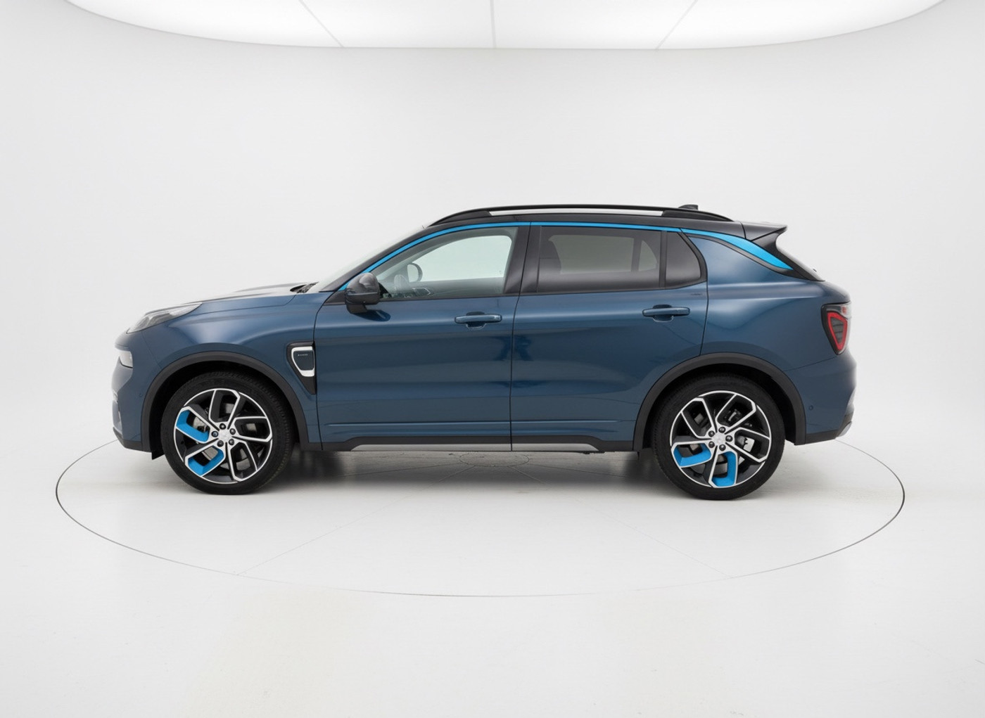 Foto van Lynk&co LYNK & Co 01