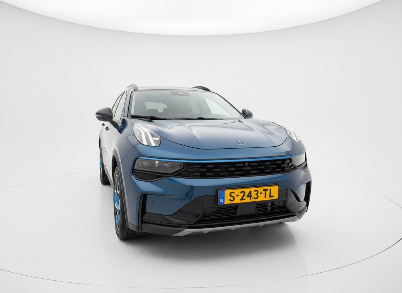 Foto van Lynk&co LYNK & Co 01