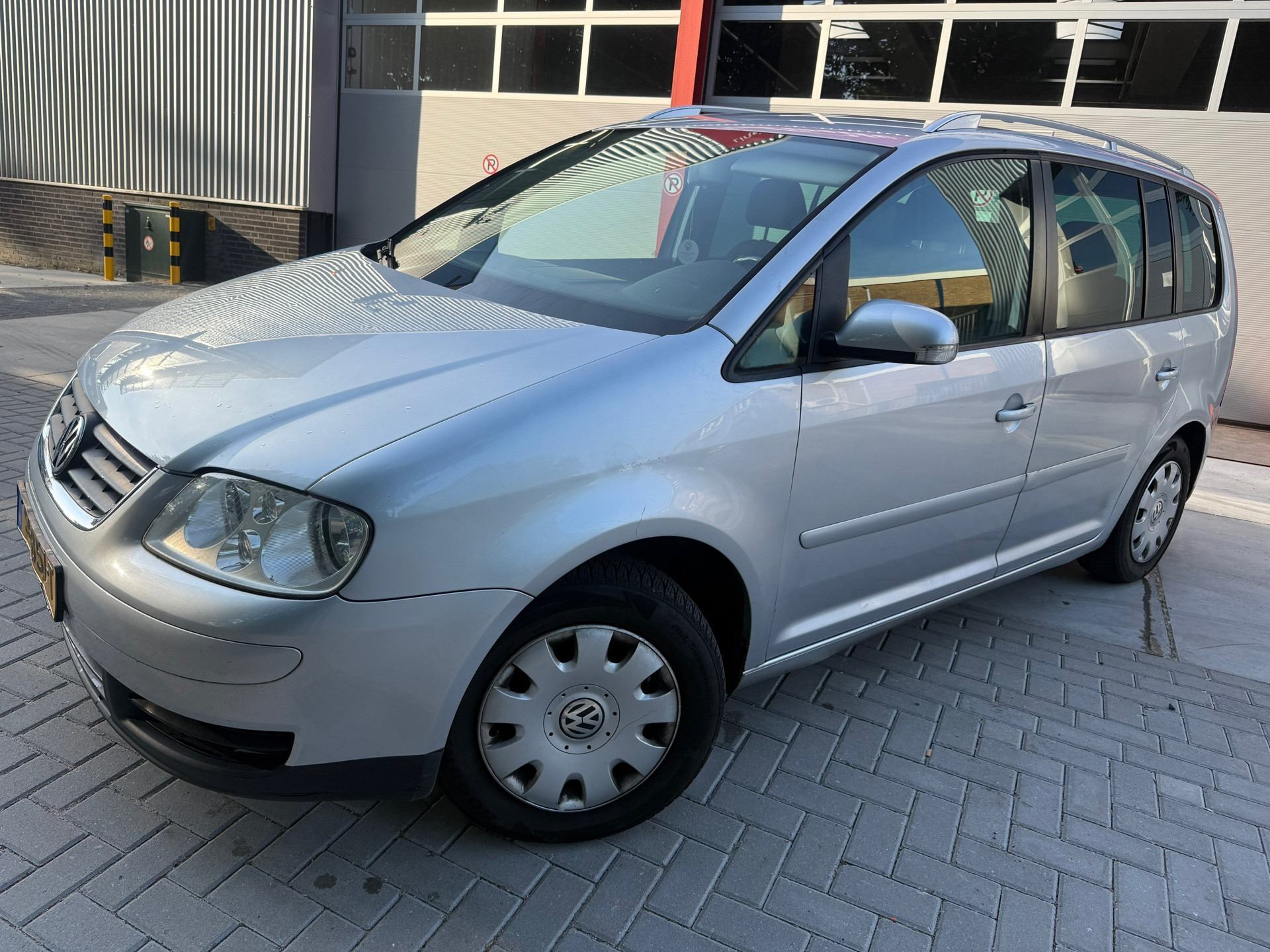 Volkswagen Touran 1.4 TSI Business 2007 - voorkant