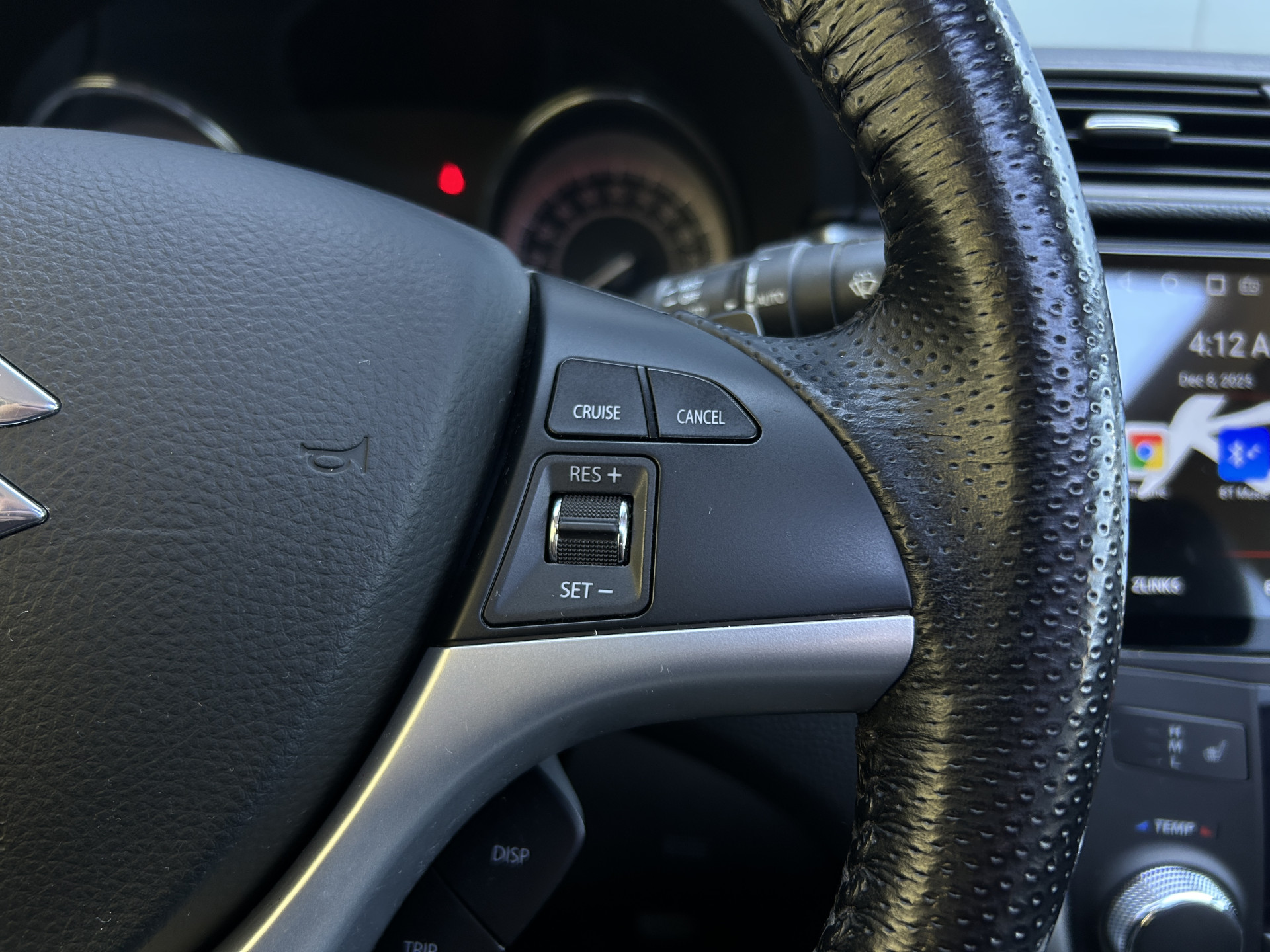 Foto van Suzuki Kizashi